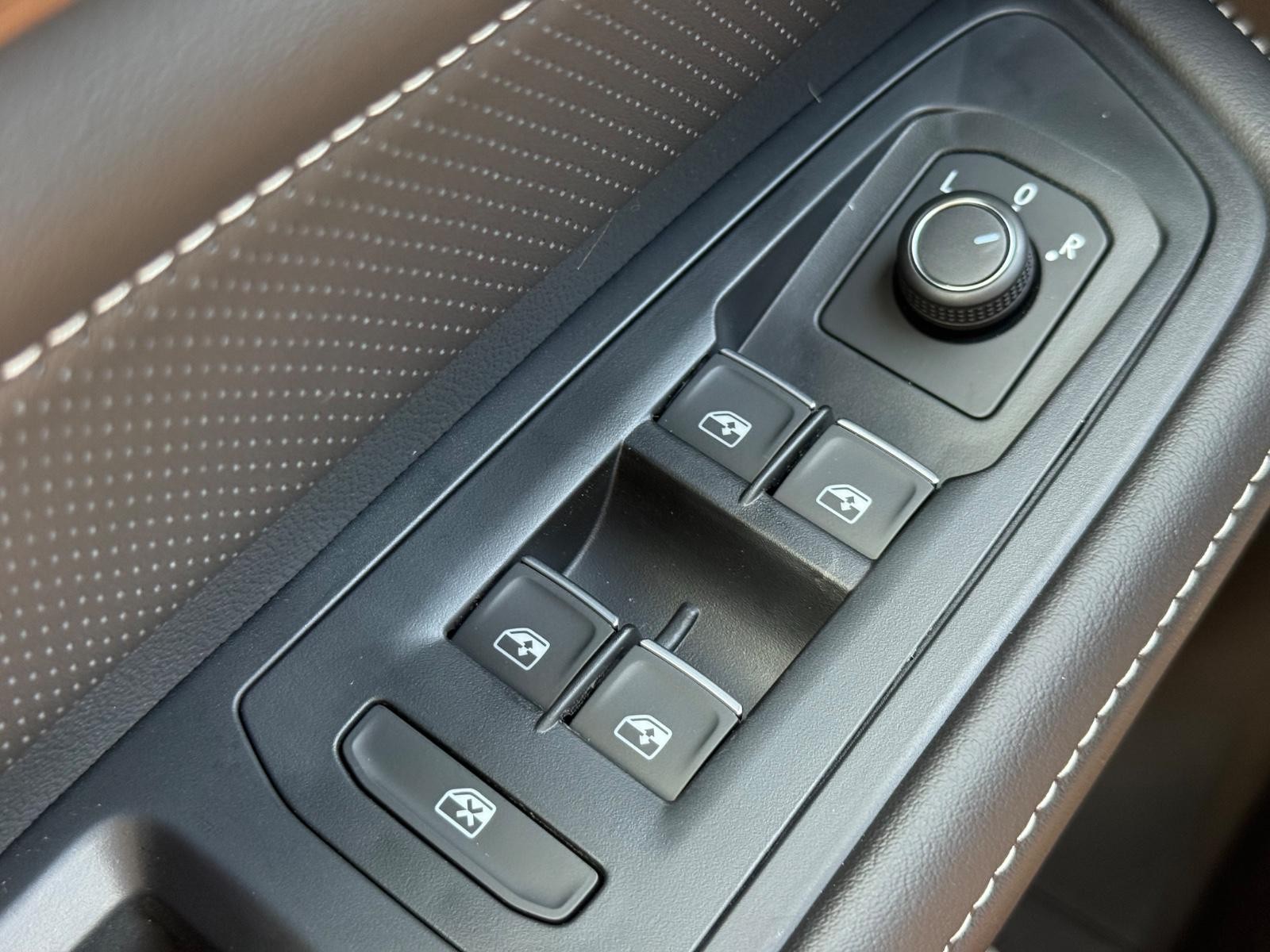 Volkswagen Atlas Vehicle Image 16