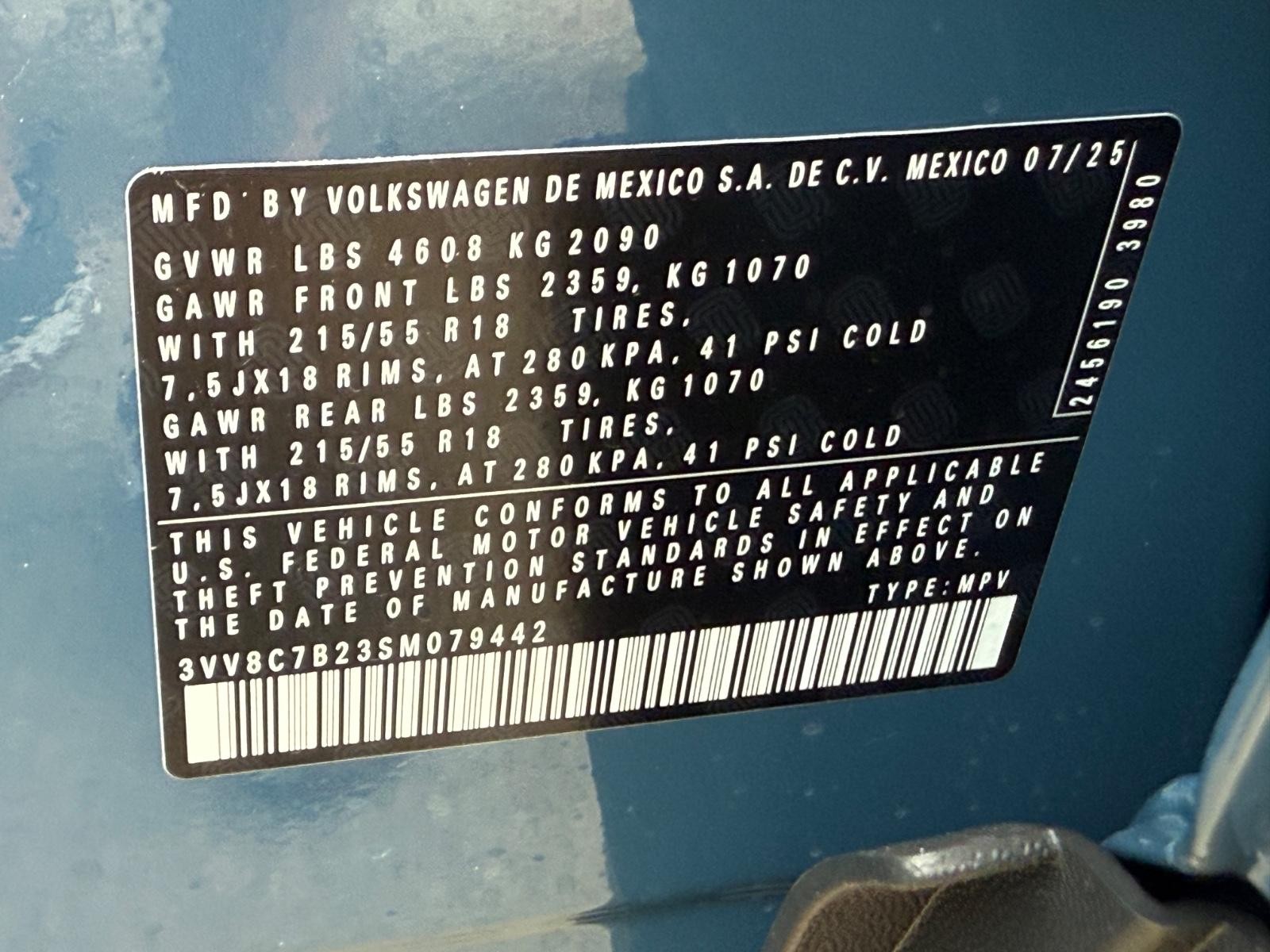 Volkswagen Taos Vehicle Image 18