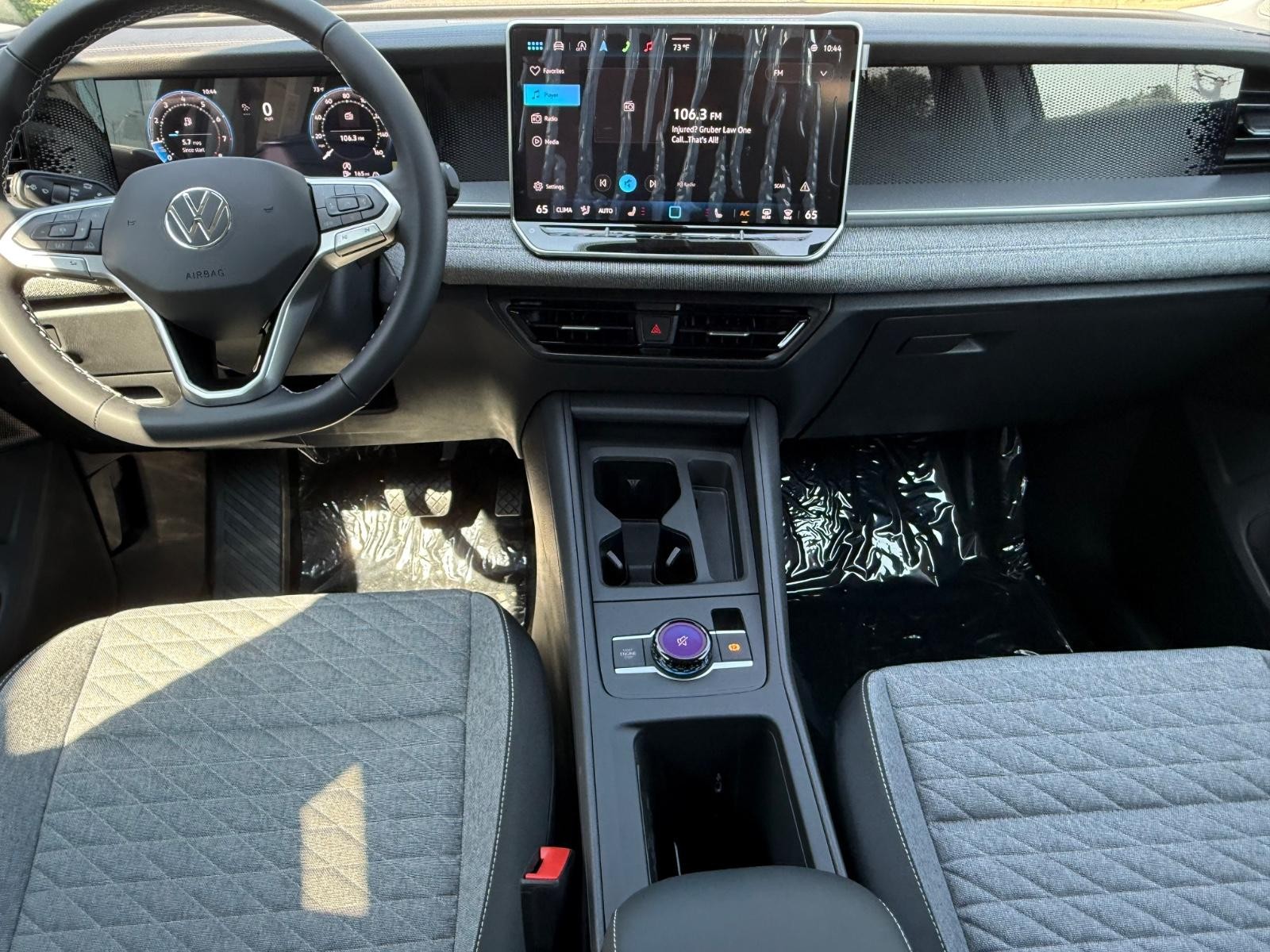 Volkswagen Tiguan Vehicle Image 06