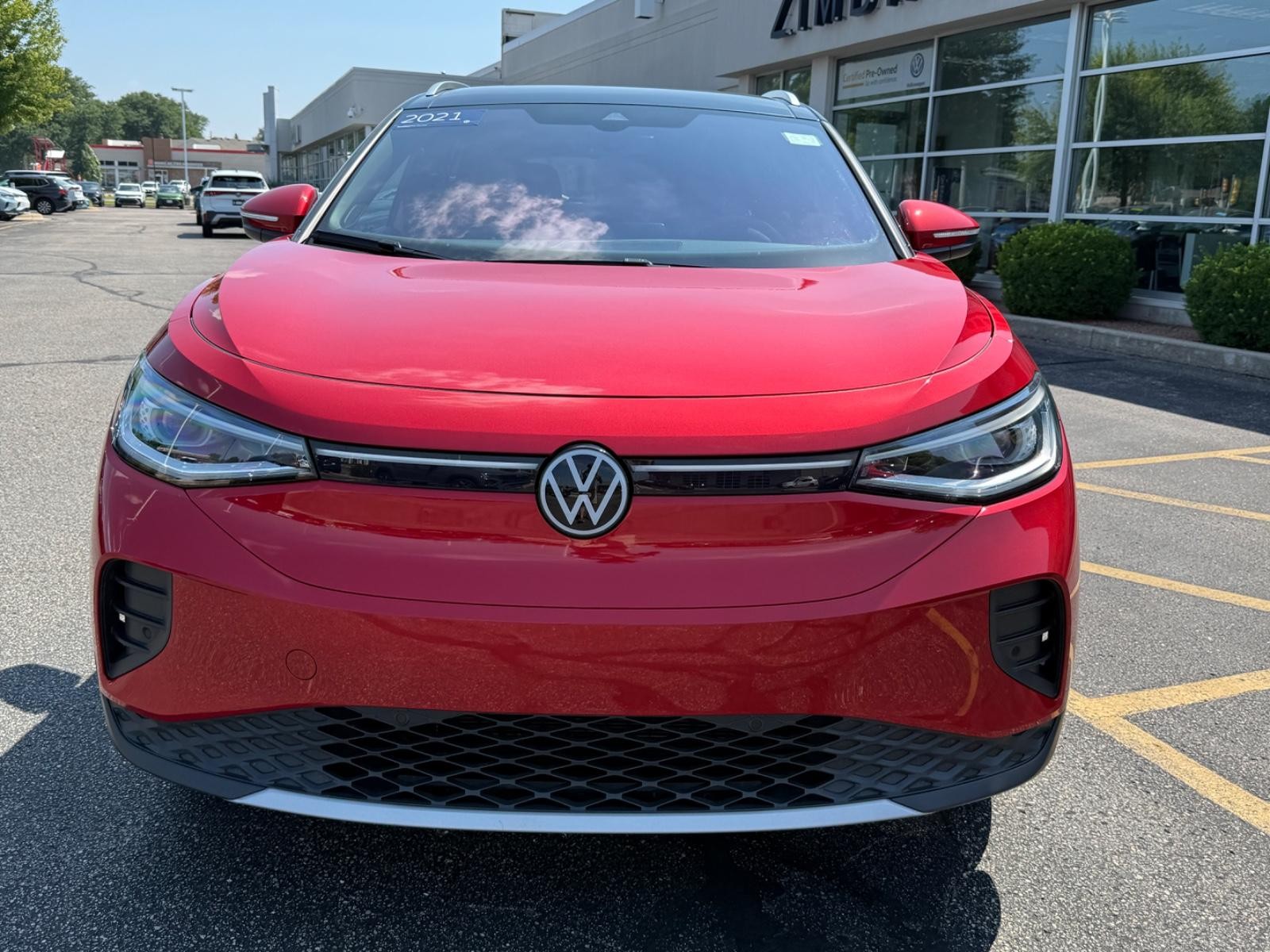 Volkswagen ID.4 Vehicle Image 09