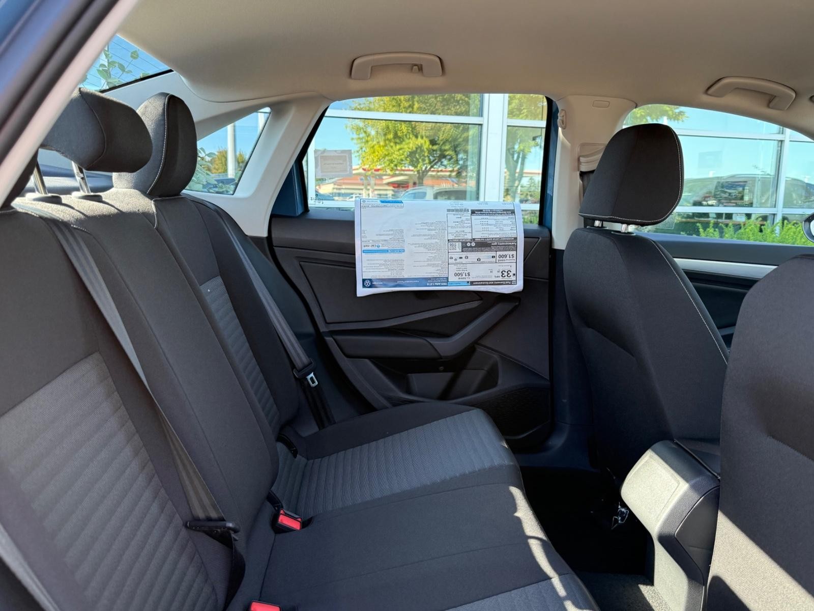 Volkswagen Jetta Vehicle Image 05