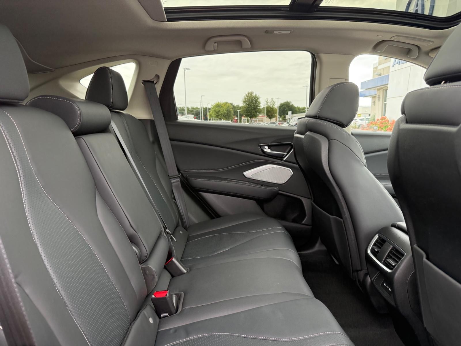 Acura RDX Vehicle Image 09