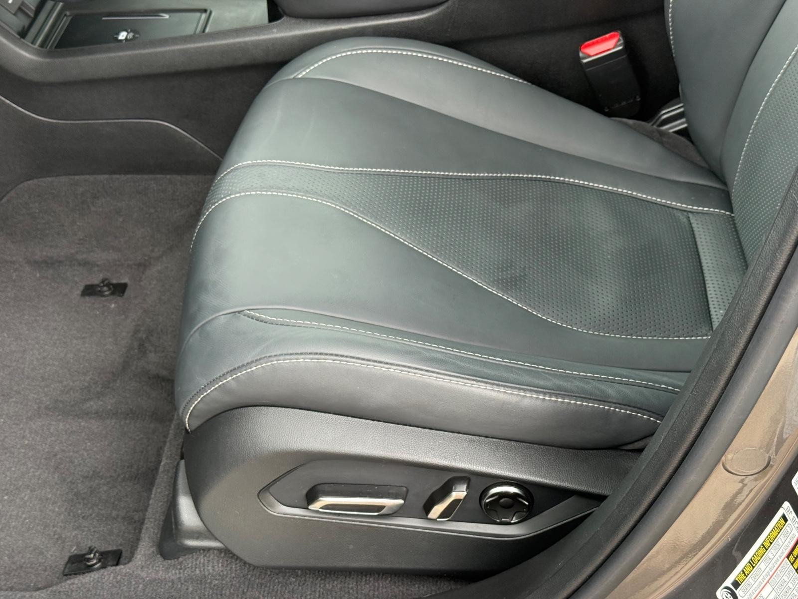 Acura RDX Vehicle Image 22