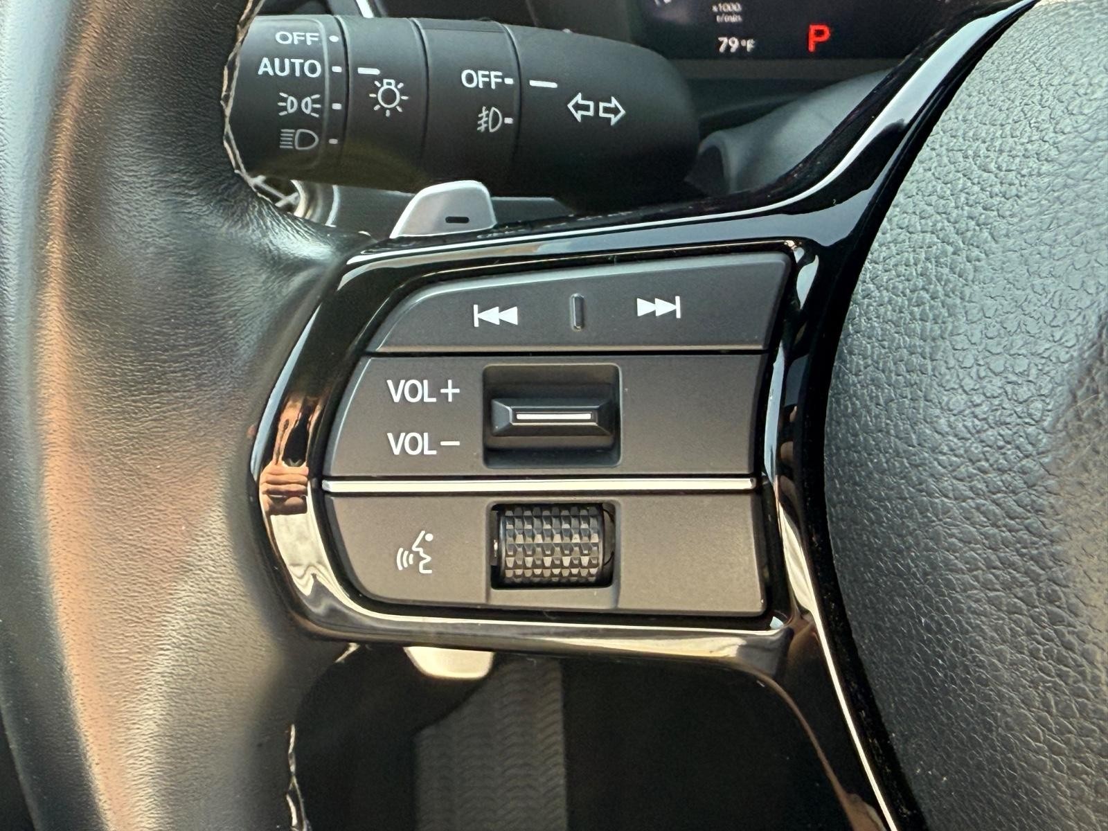 Acura Integra Vehicle Image 15