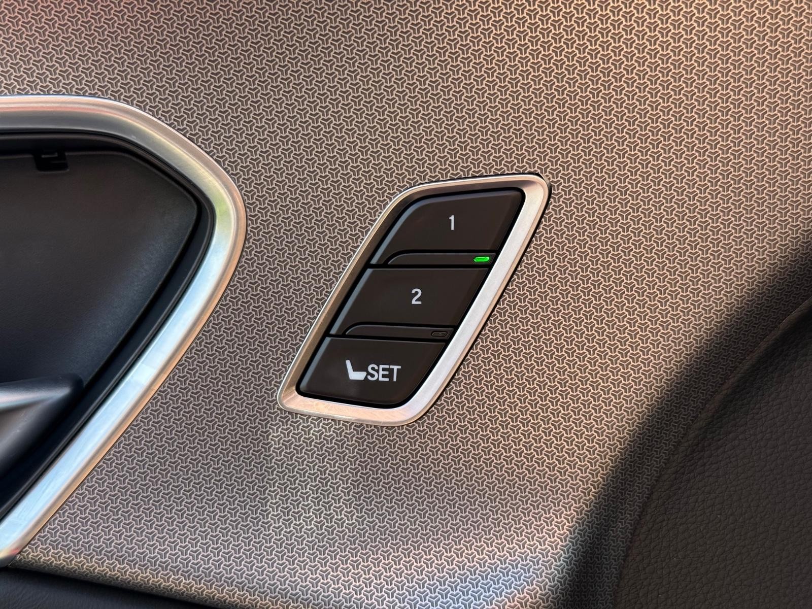 Acura RDX Vehicle Image 16