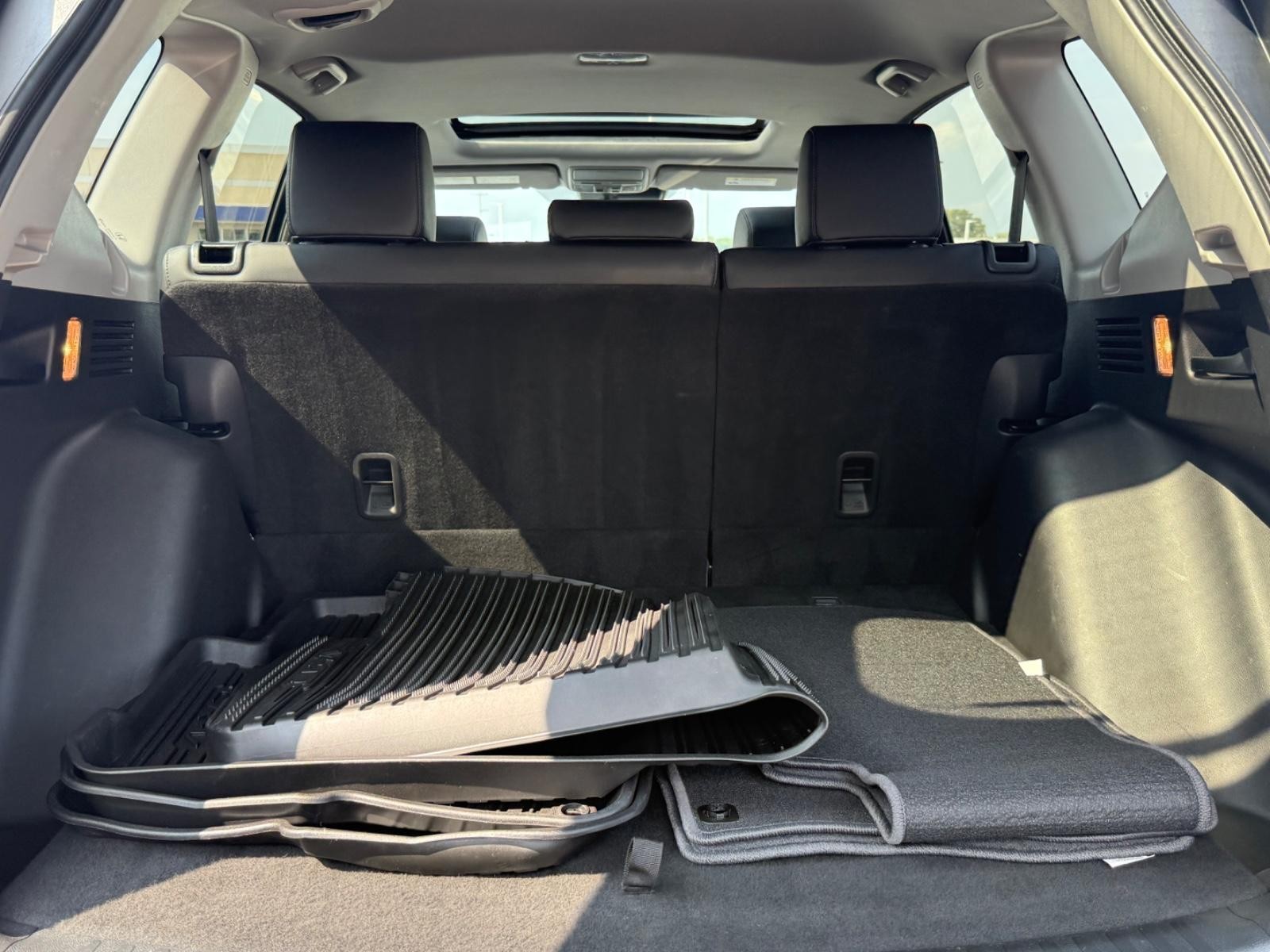 Honda CR-V Vehicle Image 05