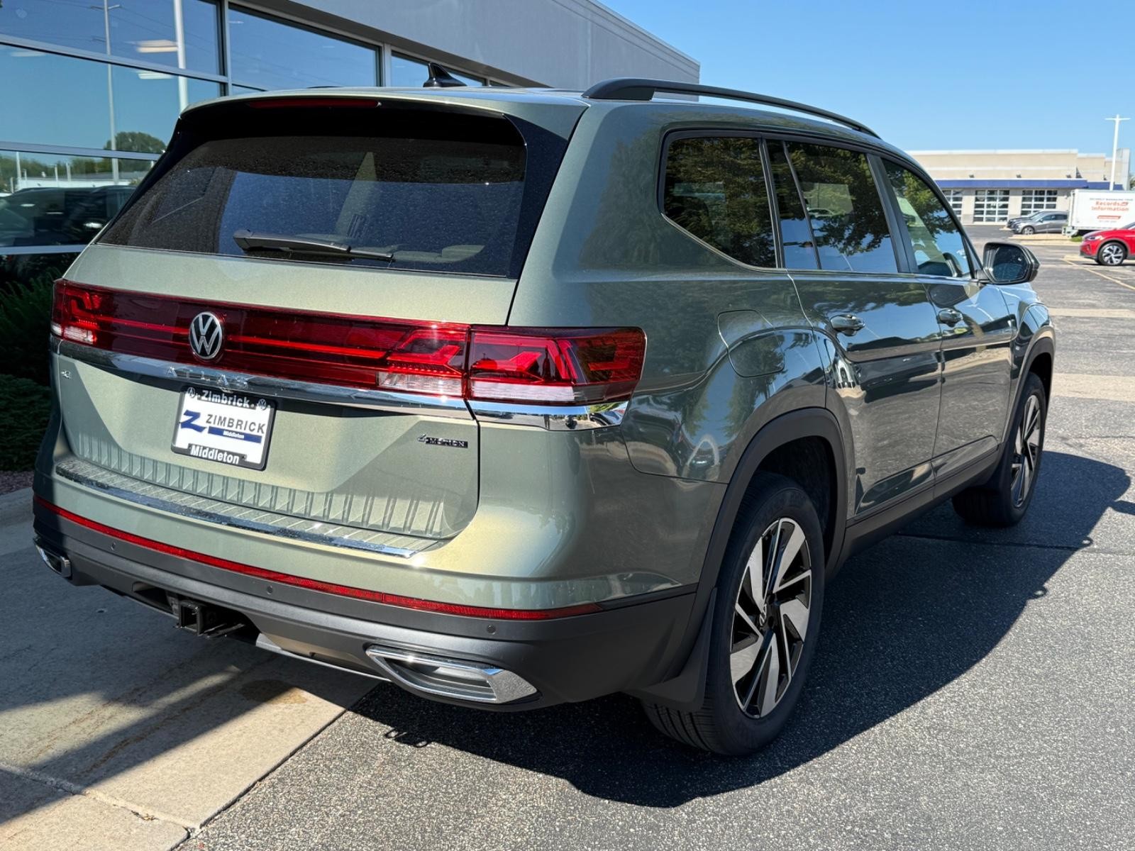 Volkswagen Atlas Vehicle Image 03
