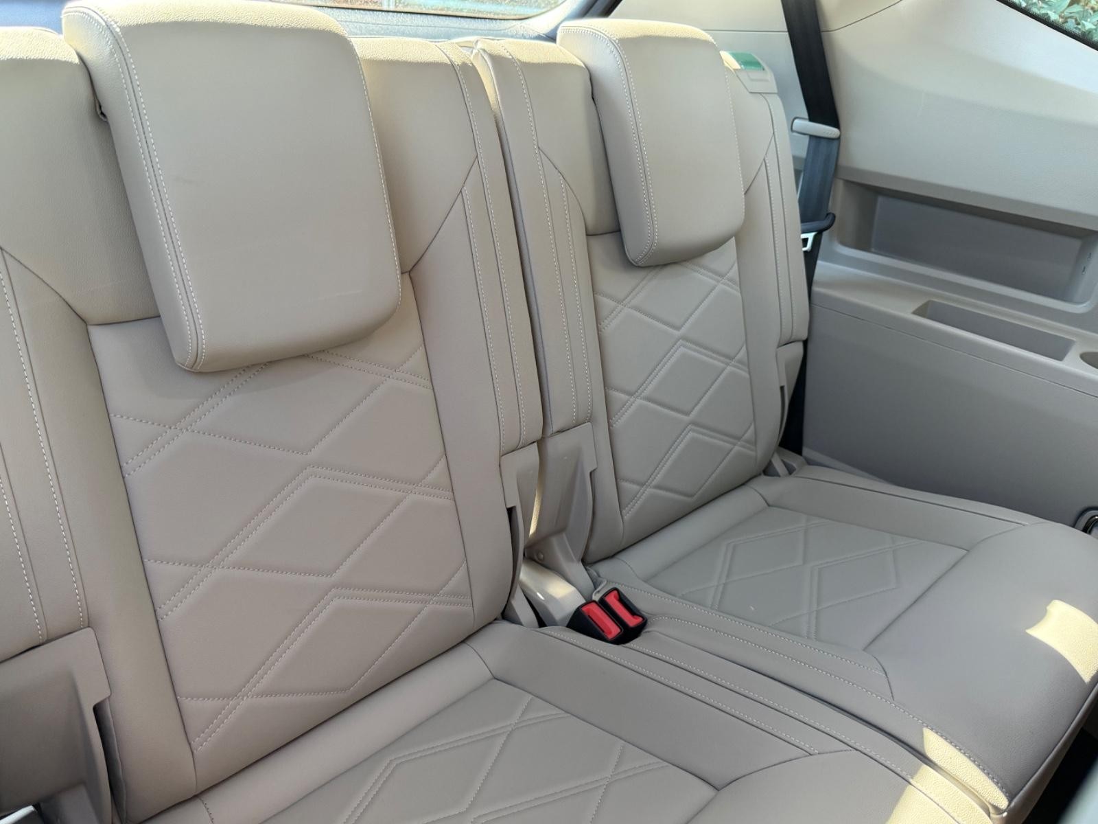 Volkswagen Atlas Vehicle Image 06