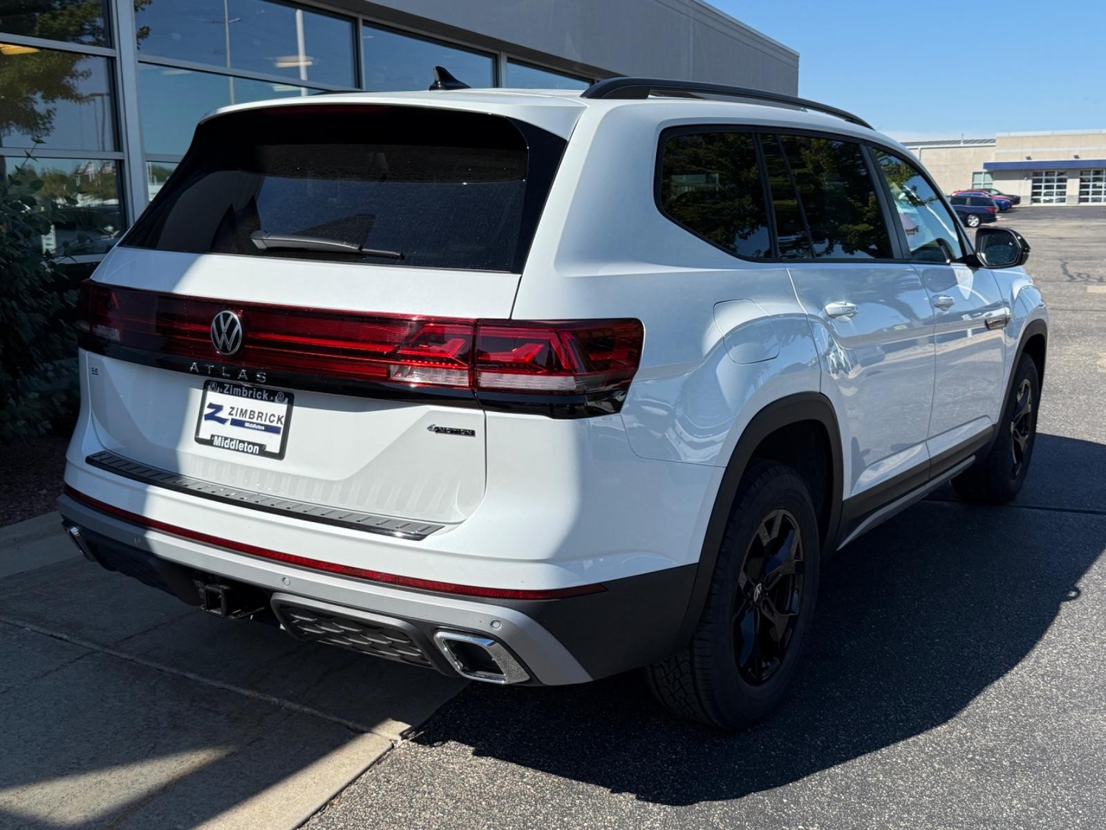 Volkswagen Atlas Vehicle Image 03