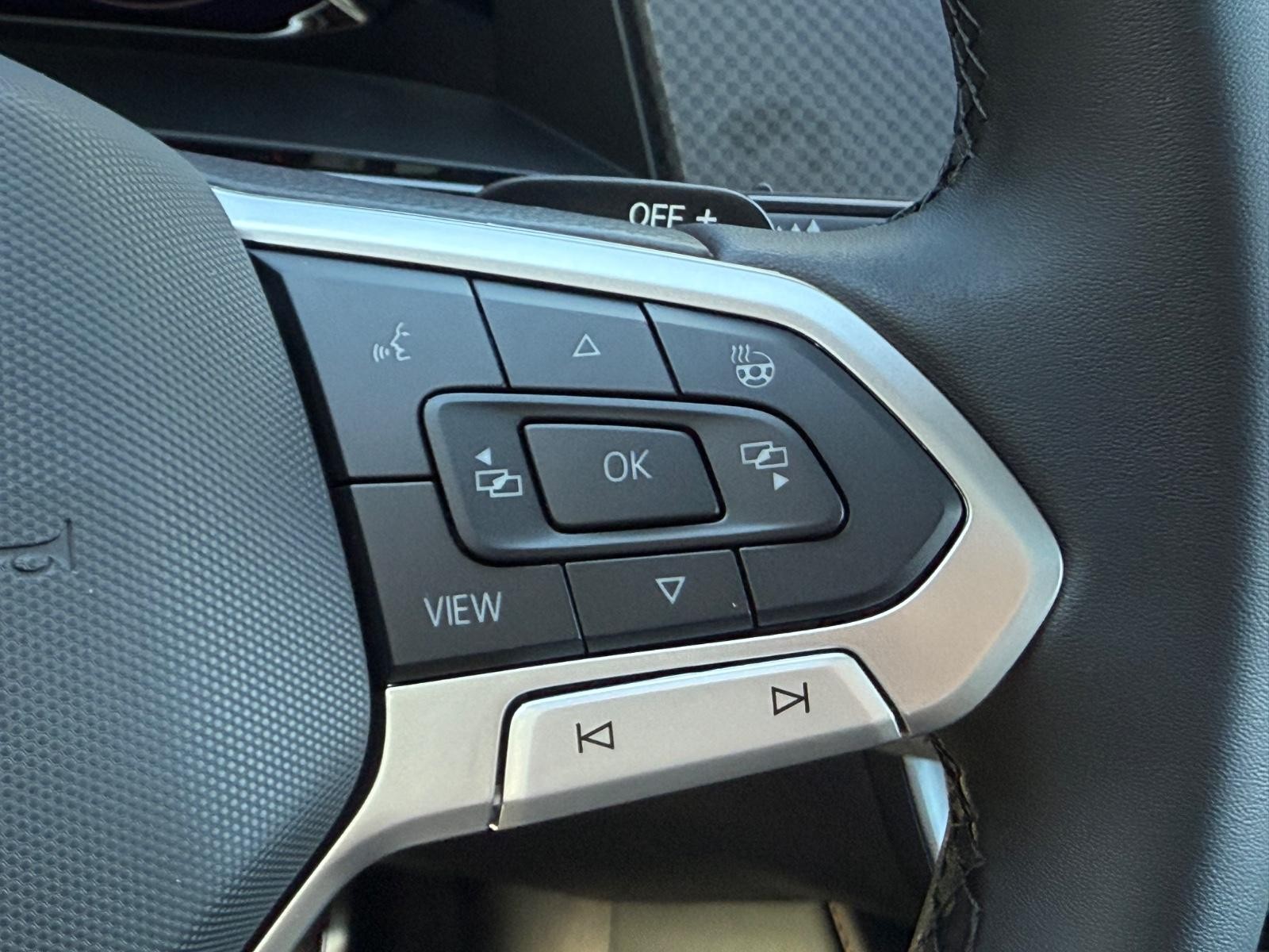 Volkswagen Atlas Vehicle Image 13