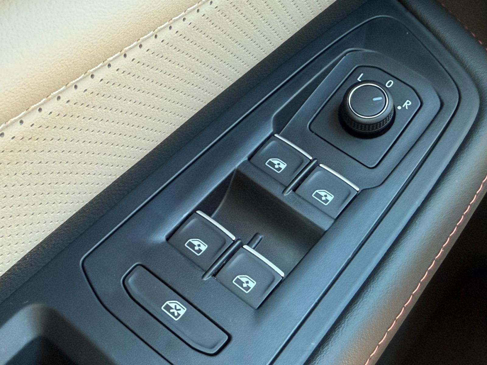Volkswagen Atlas Vehicle Image 16