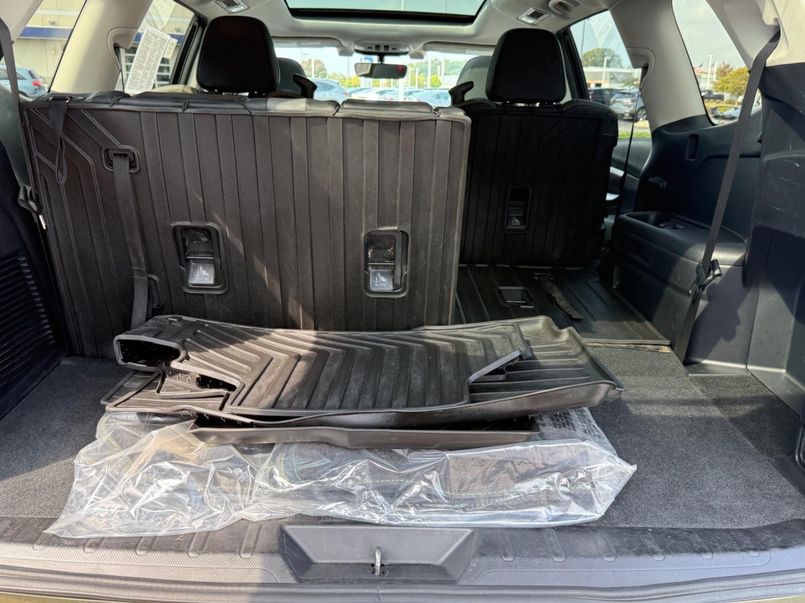 Subaru Ascent Vehicle Image 05