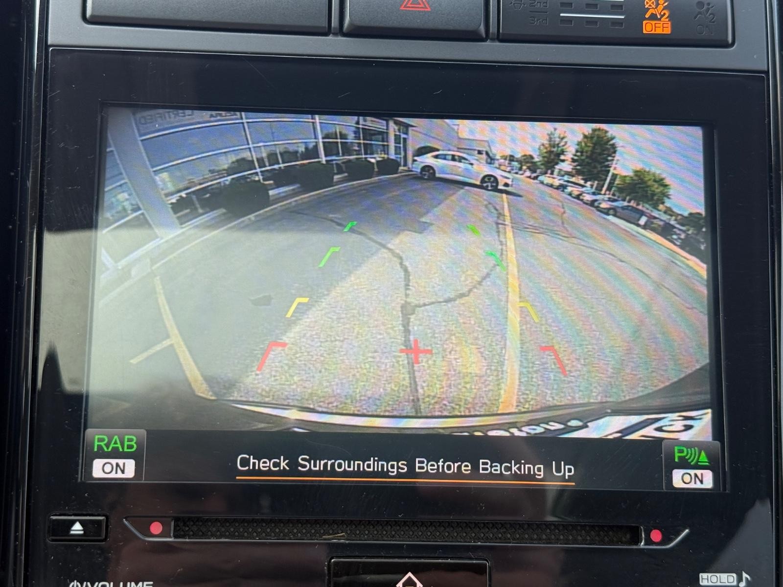 Subaru Ascent Vehicle Image 19