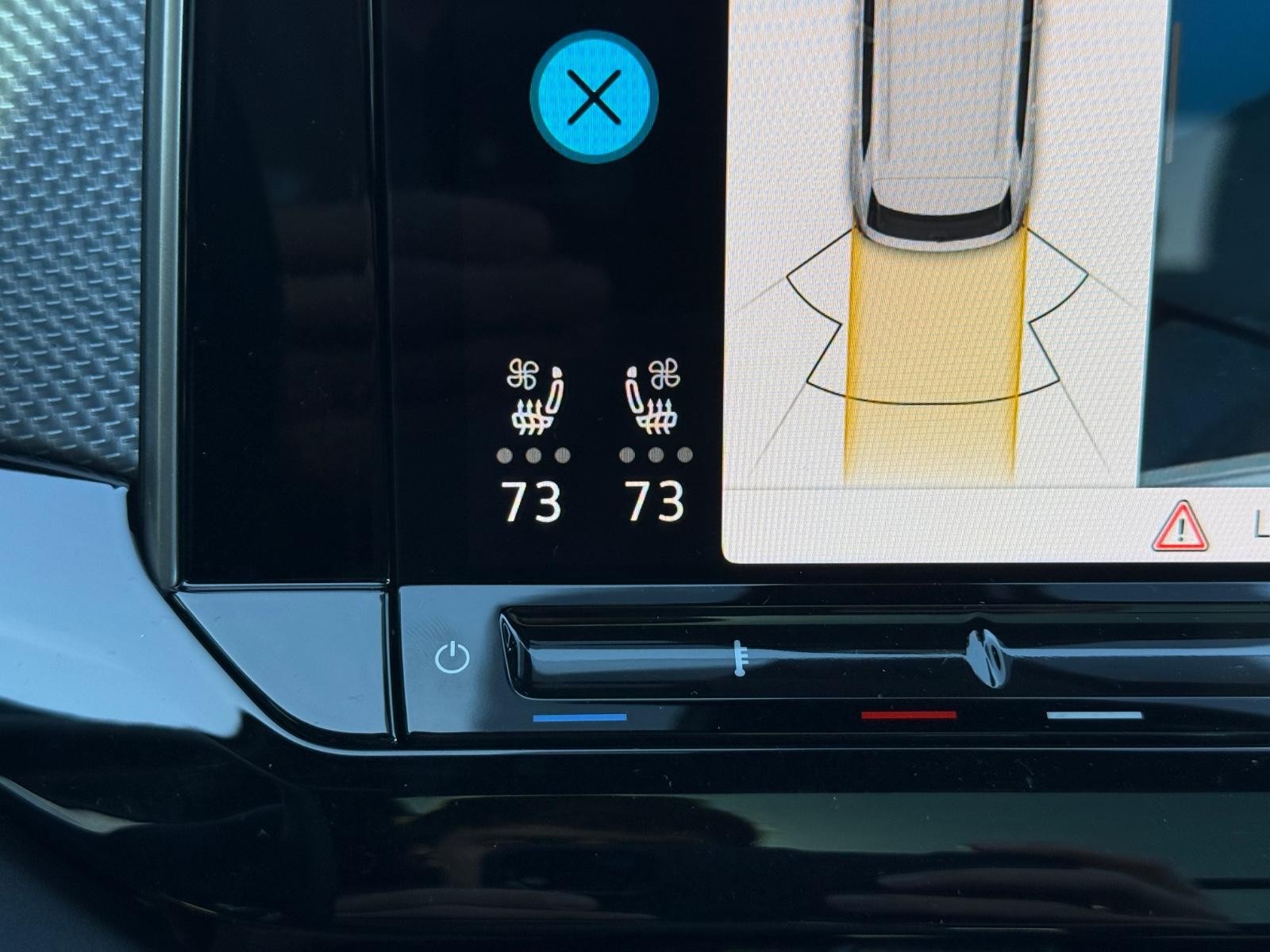 Volkswagen Atlas Cross Sport Vehicle Image 14