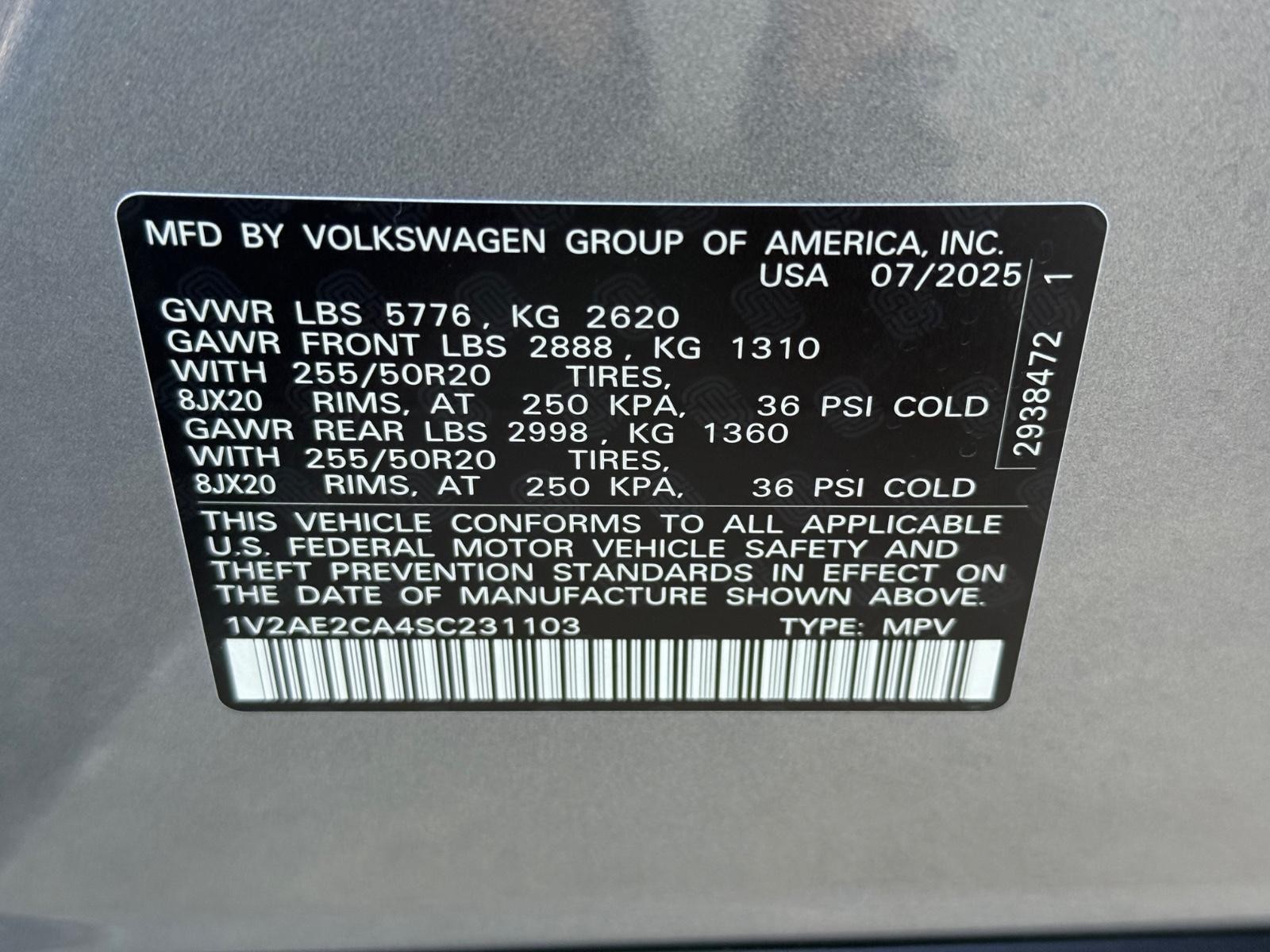 Volkswagen Atlas Cross Sport Vehicle Image 17
