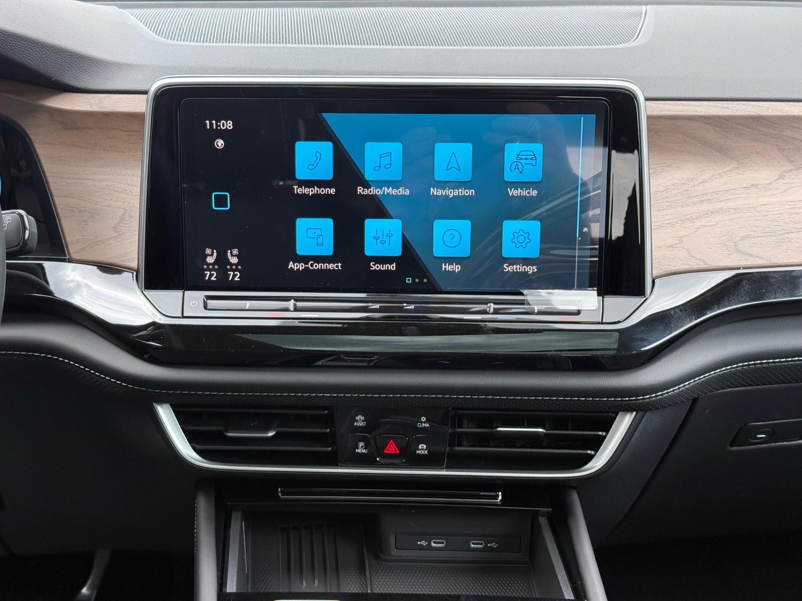 Volkswagen Atlas Vehicle Image 08