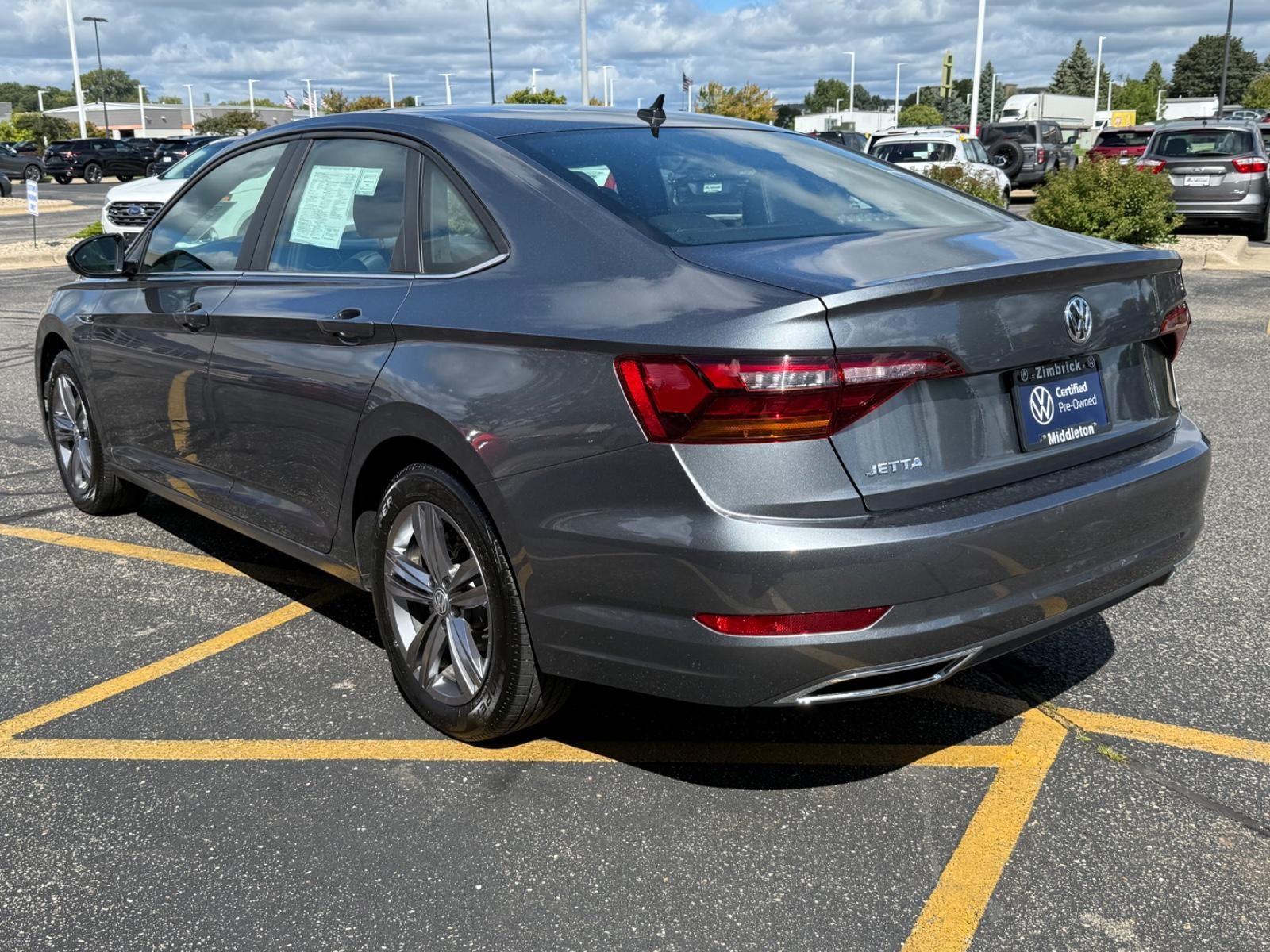 Volkswagen Jetta Vehicle Image 06