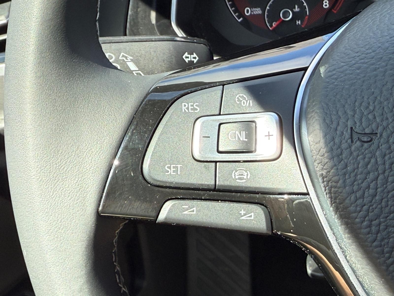 Volkswagen Jetta Vehicle Image 16
