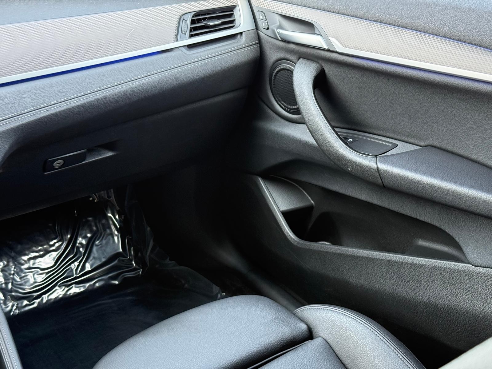 BMW X2 Vehicle Image 16