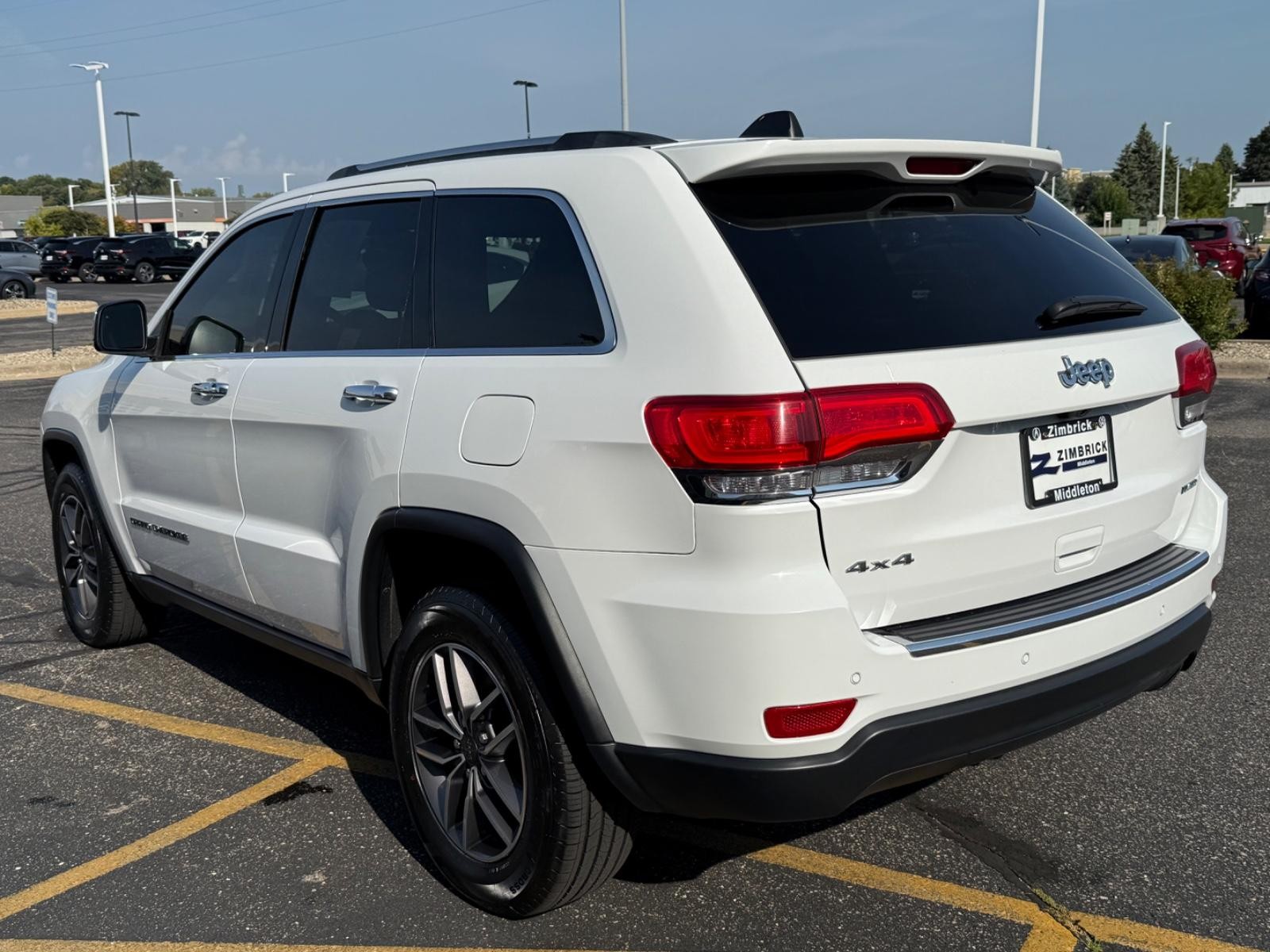 Jeep Grand Cherokee Vehicle Image 06