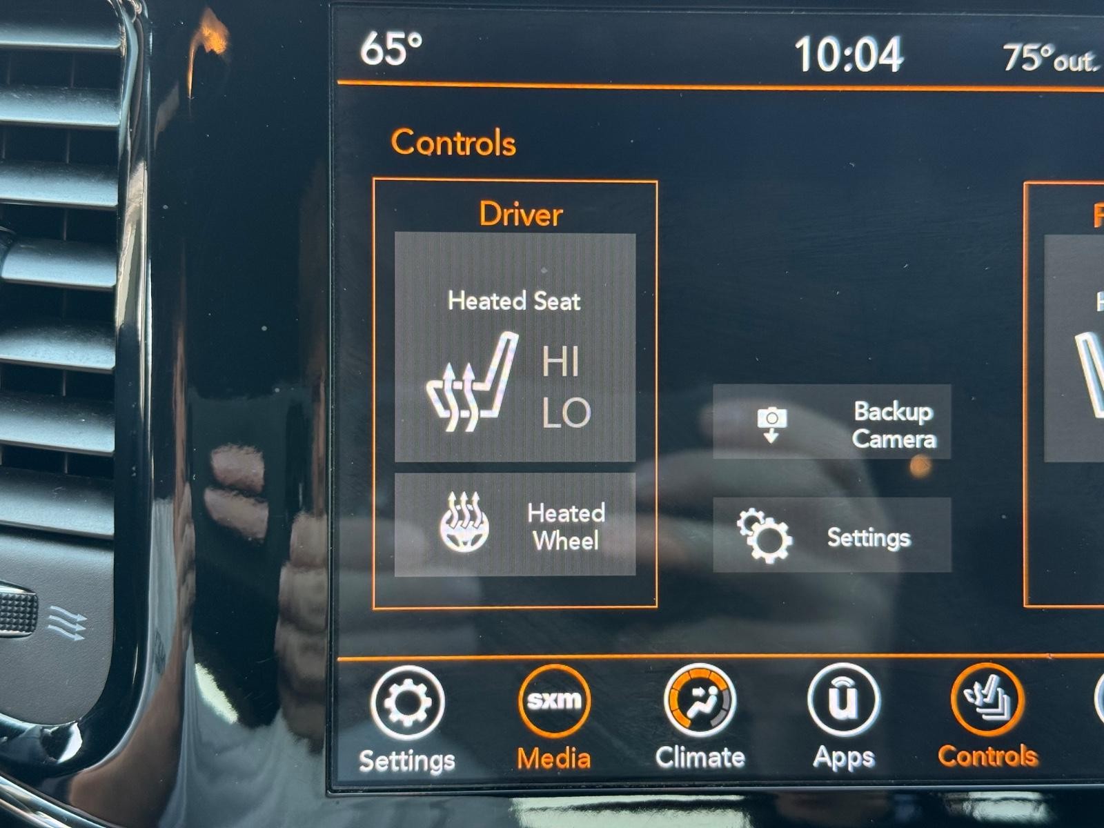 Jeep Grand Cherokee Vehicle Image 21
