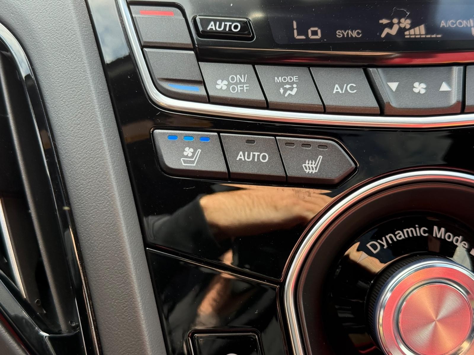 Acura RDX Vehicle Image 21
