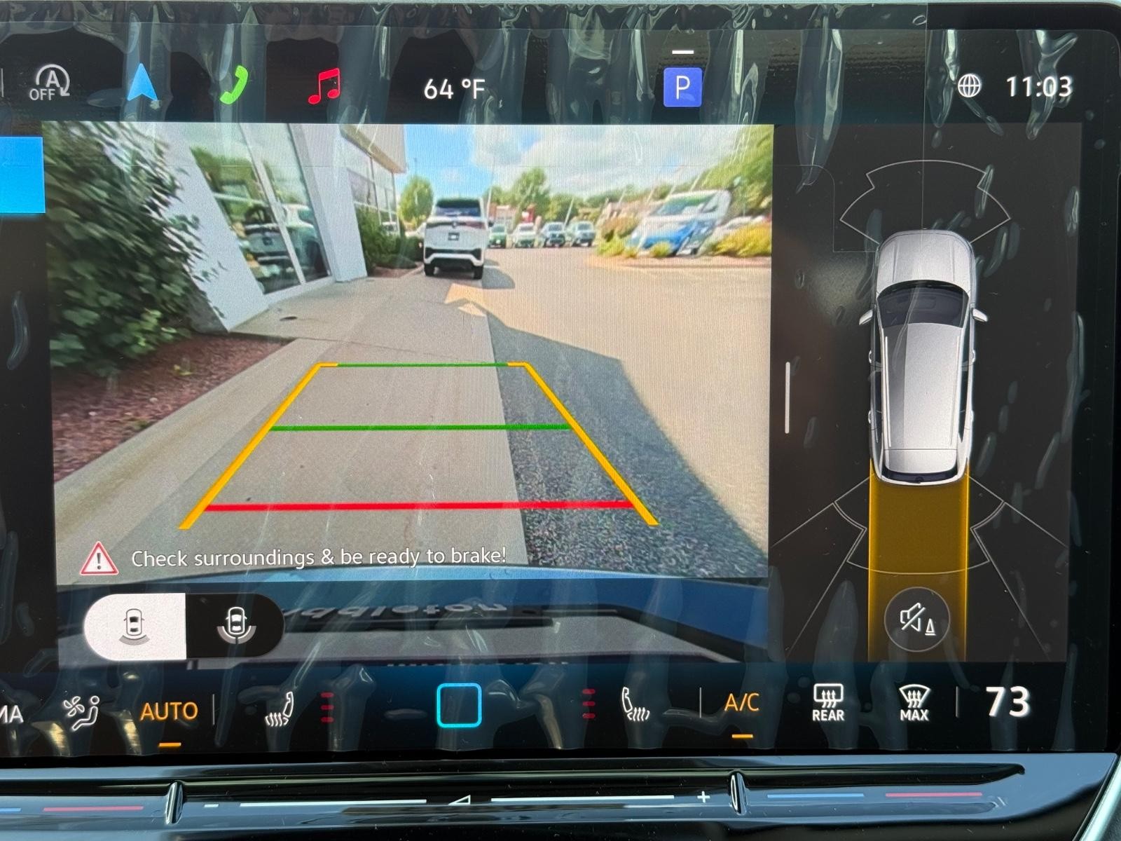 Volkswagen Tiguan Vehicle Image 13