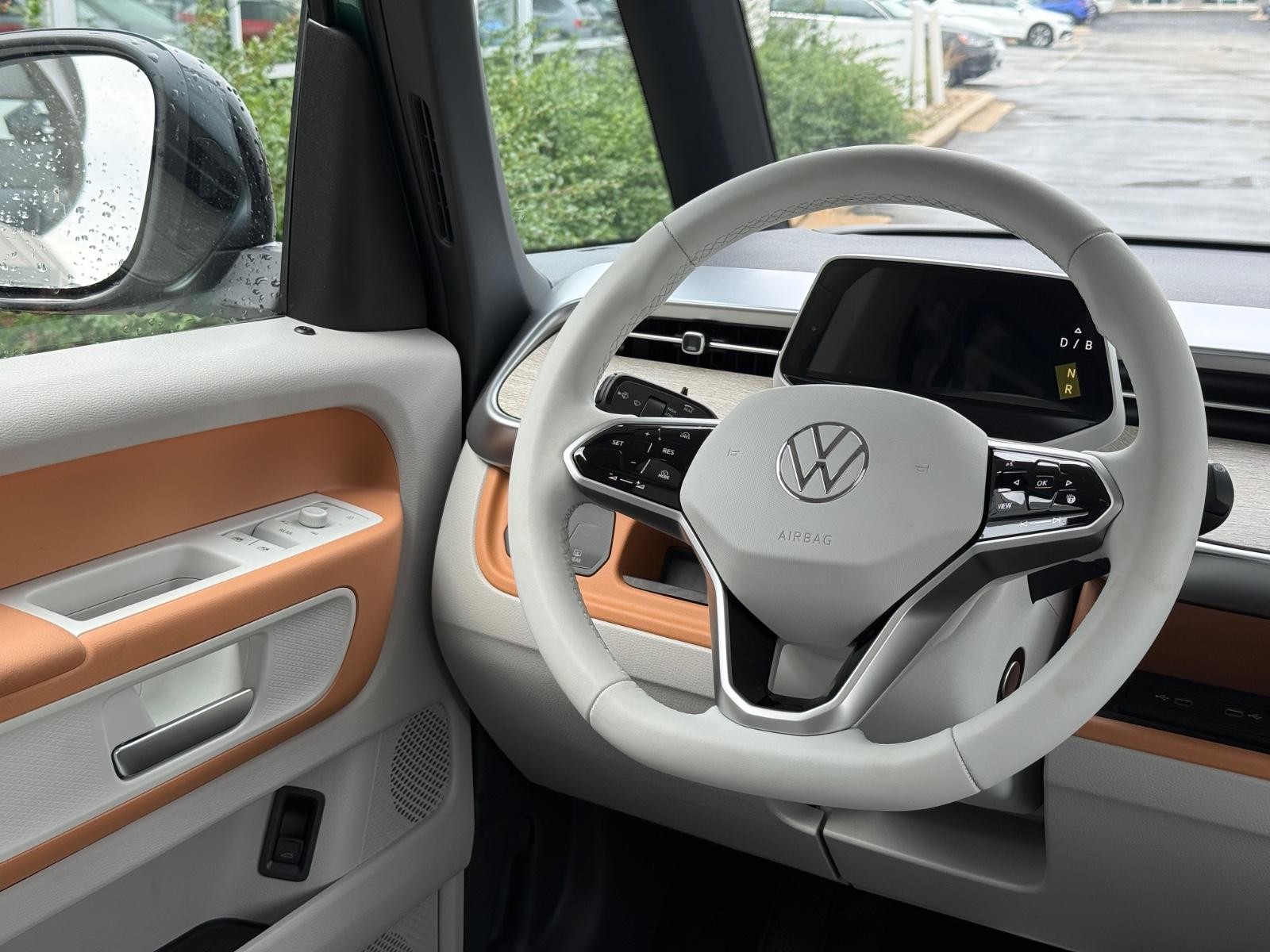 Volkswagen ID. Buzz Vehicle Image 08