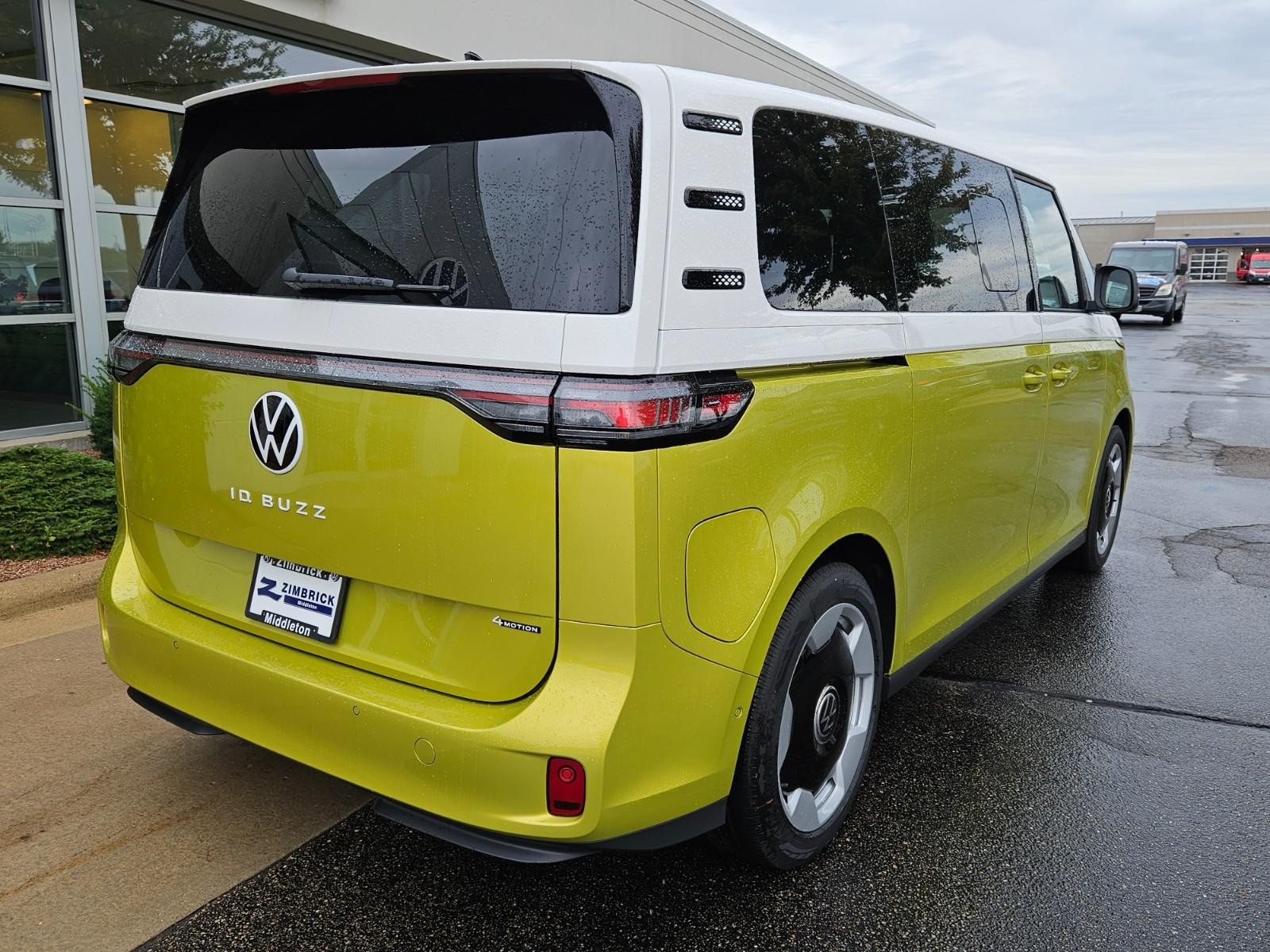 Volkswagen ID. Buzz Vehicle Image 03
