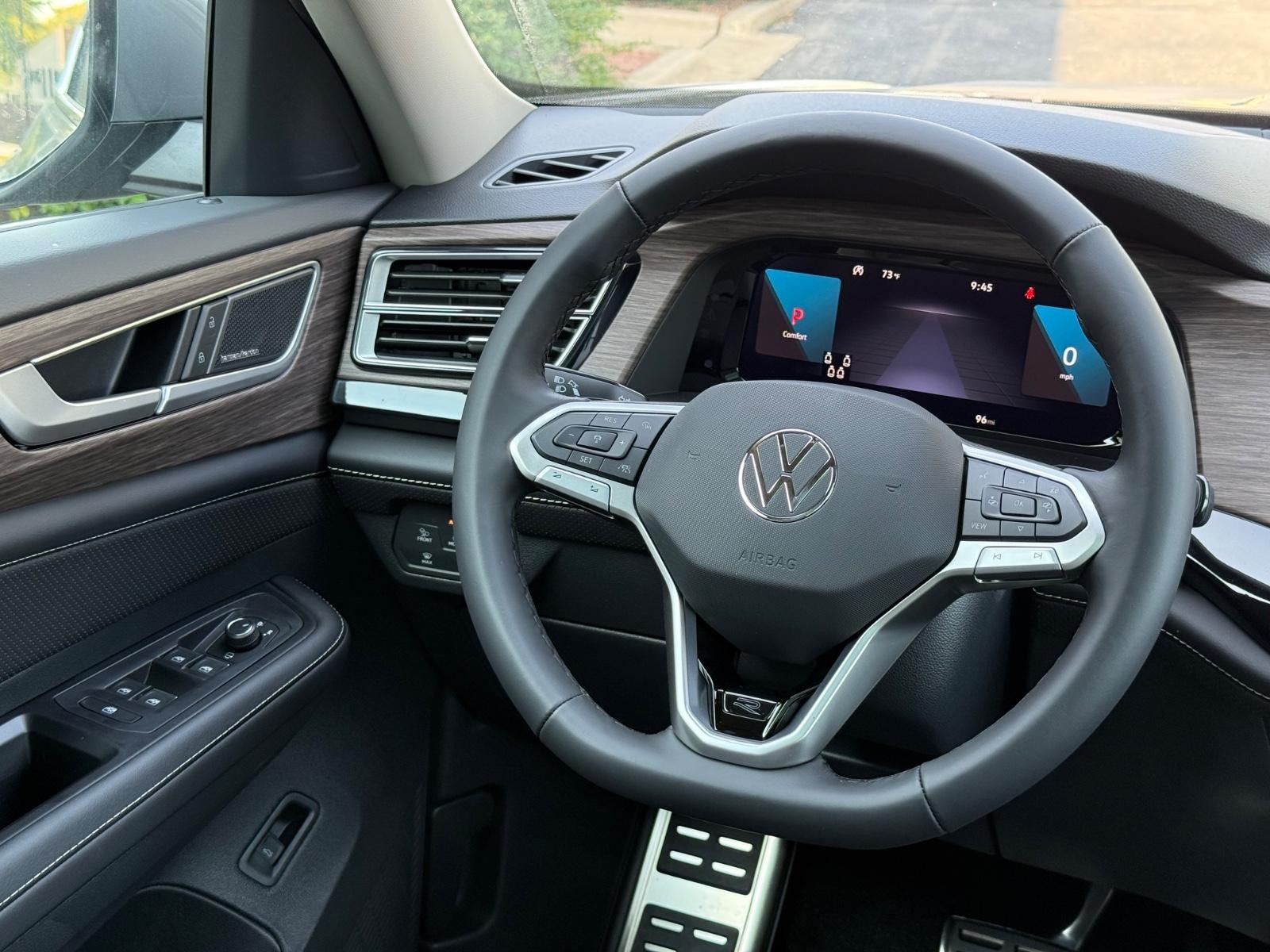 Volkswagen Atlas Vehicle Image 09