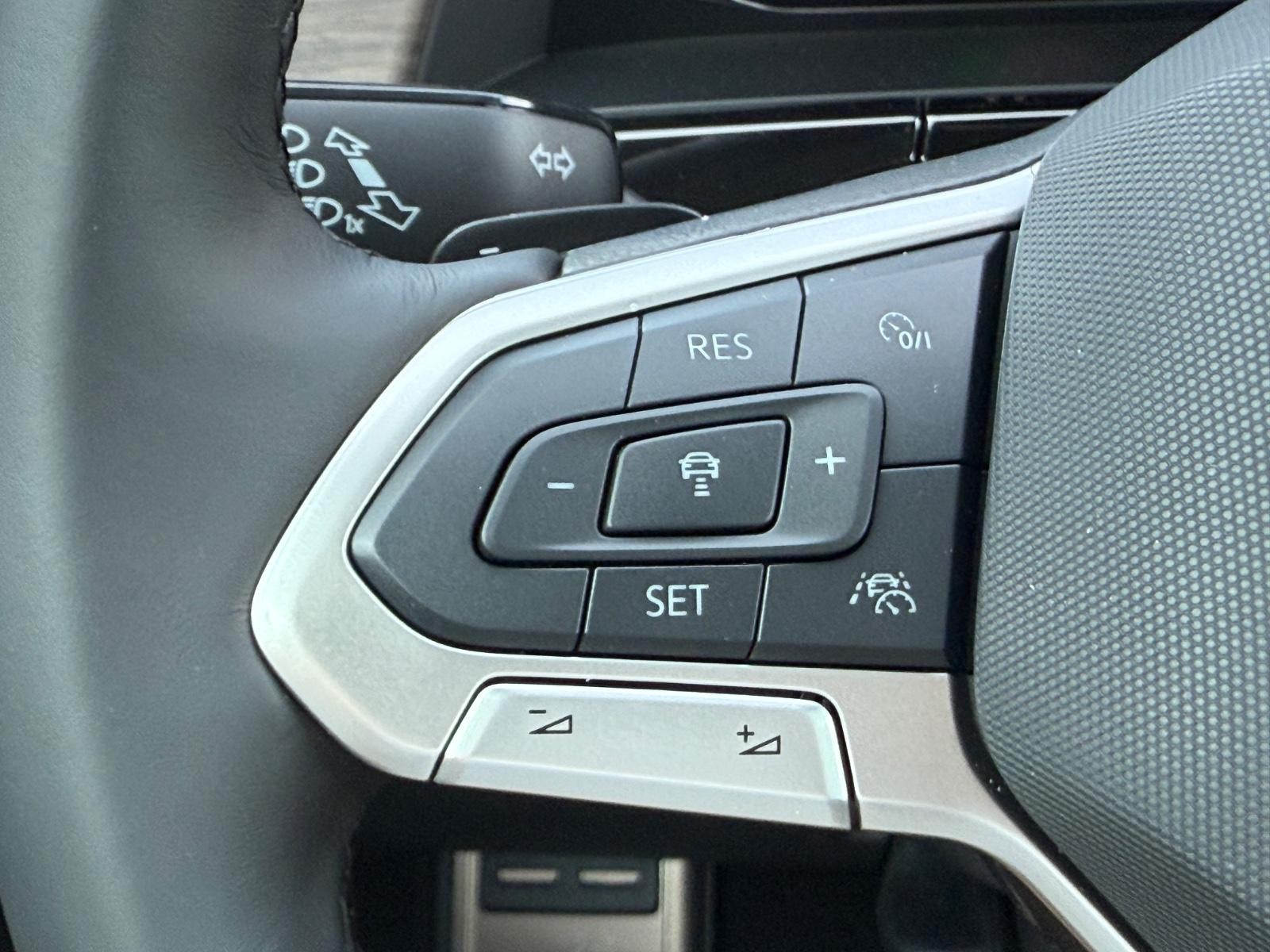 Volkswagen Atlas Vehicle Image 11