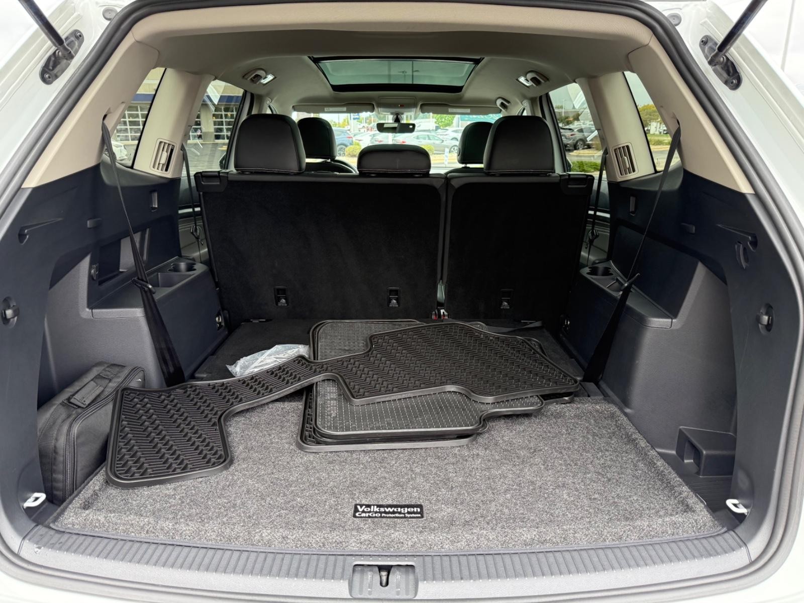 Volkswagen Atlas Vehicle Image 05