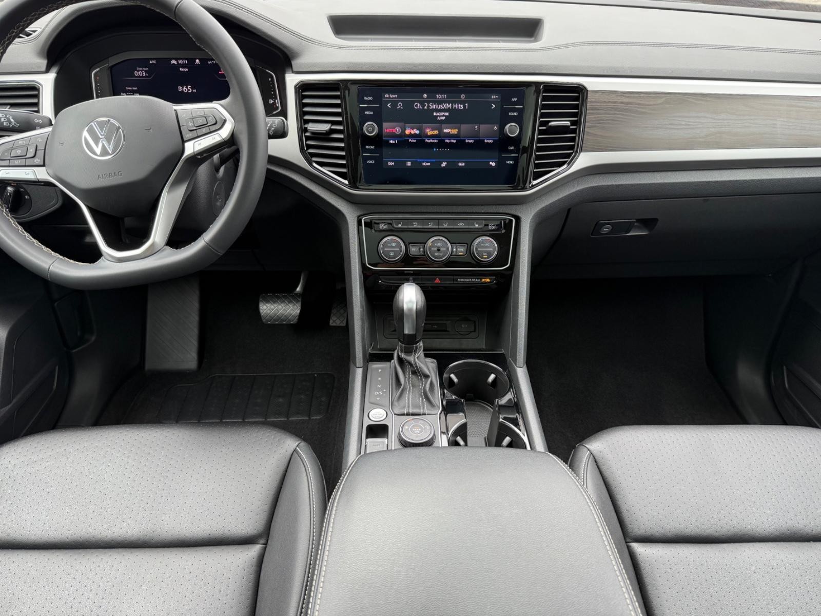 Volkswagen Atlas Vehicle Image 11