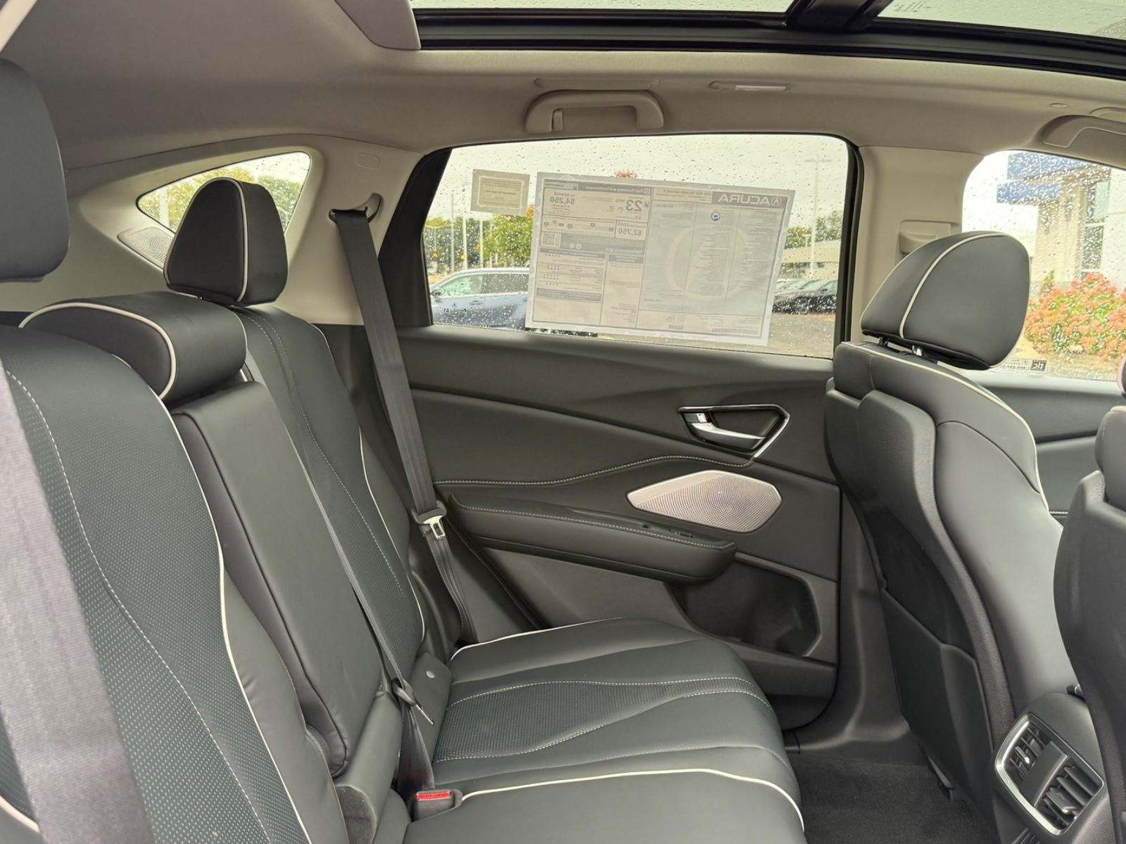 Acura RDX Vehicle Image 05