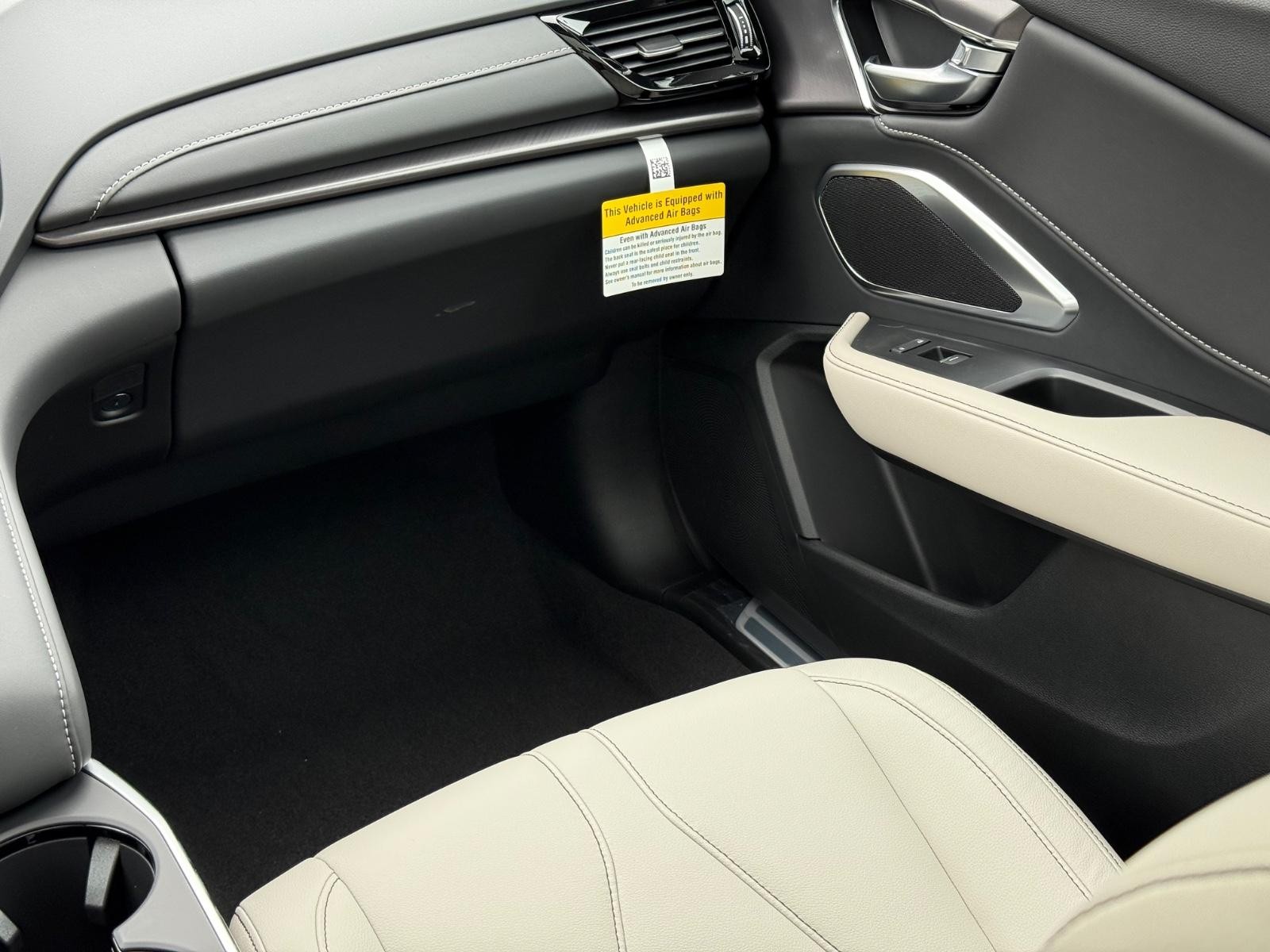 Acura RDX Vehicle Image 10