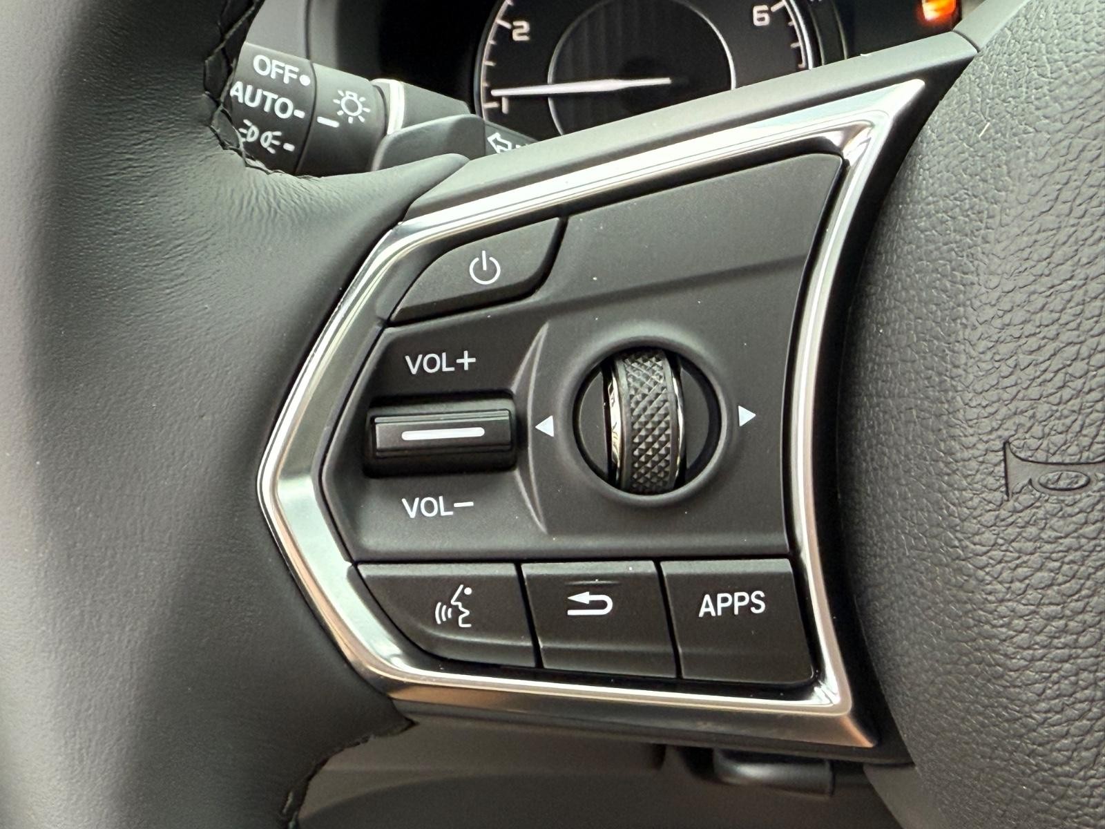 Acura RDX Vehicle Image 11