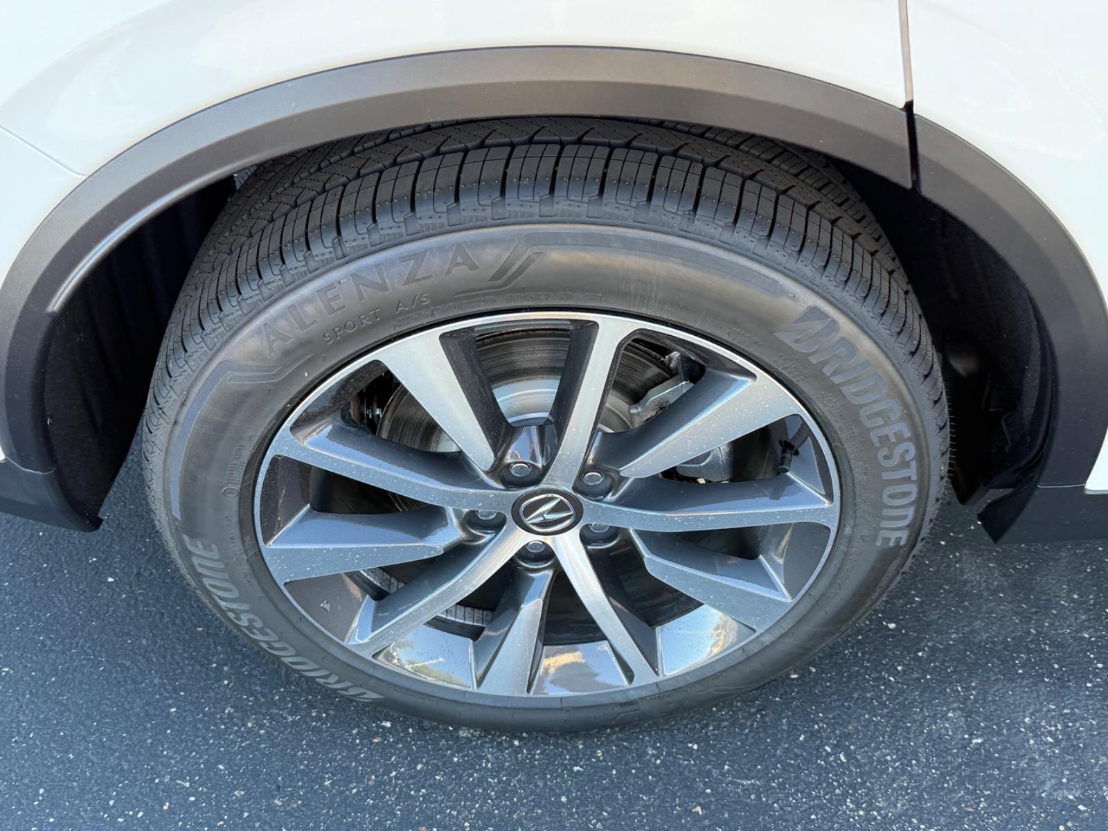 Acura MDX Vehicle Image 04