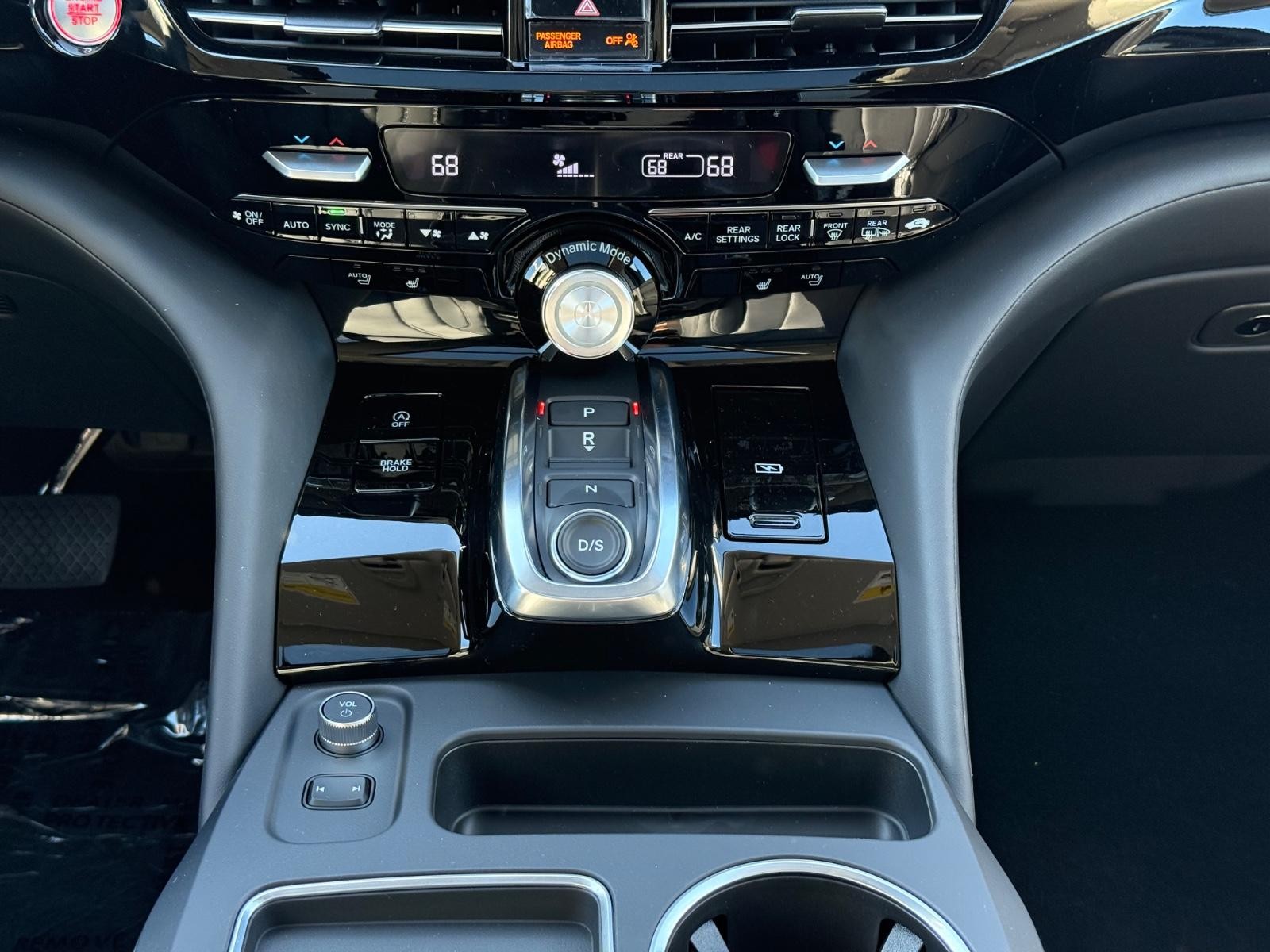 Acura MDX Vehicle Image 08