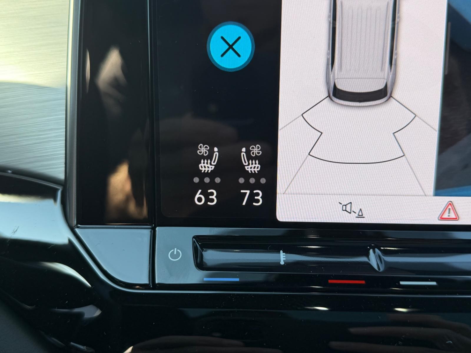 Volkswagen Atlas Cross Sport Vehicle Image 14