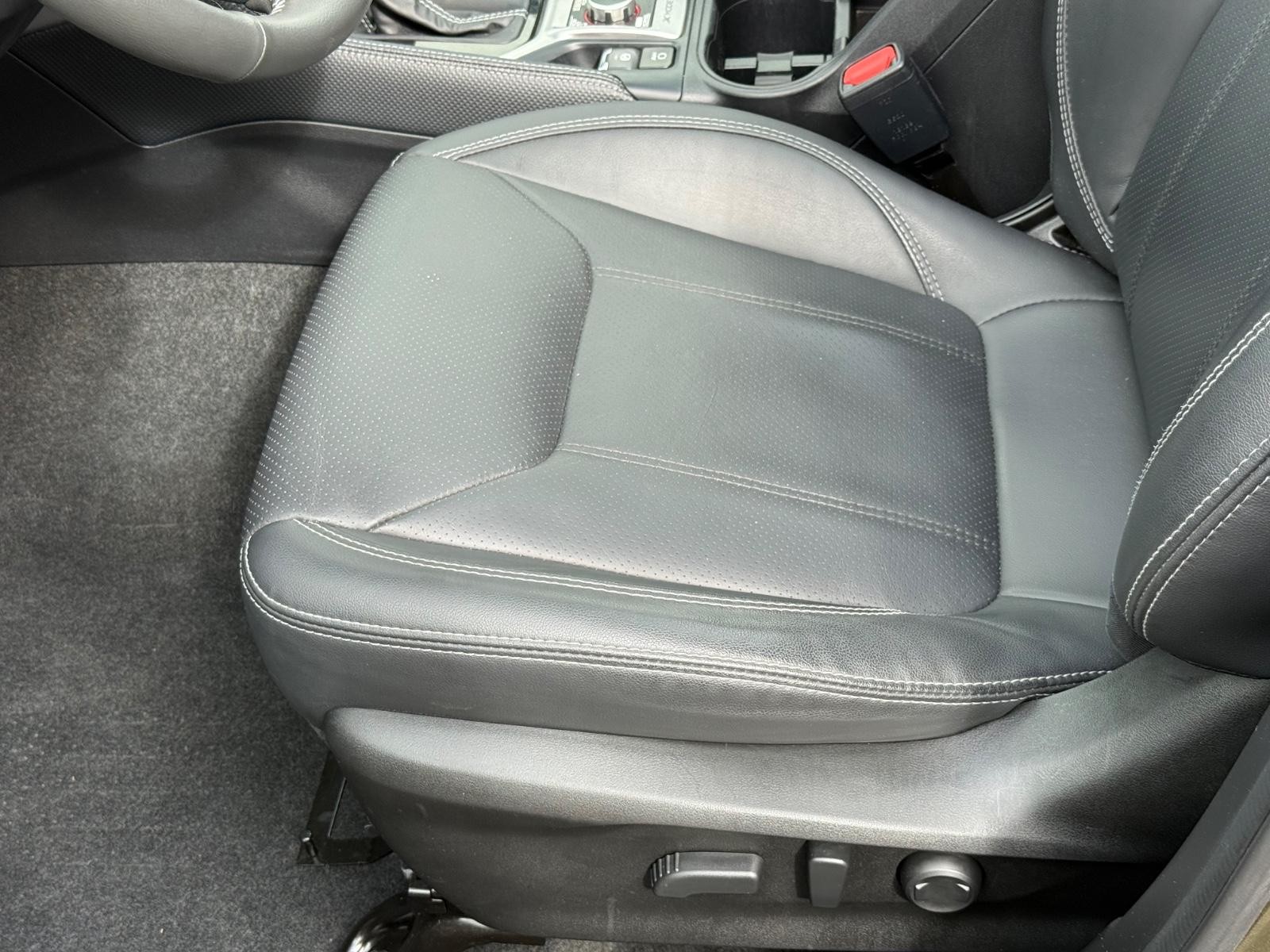 Subaru Forester Vehicle Image 22