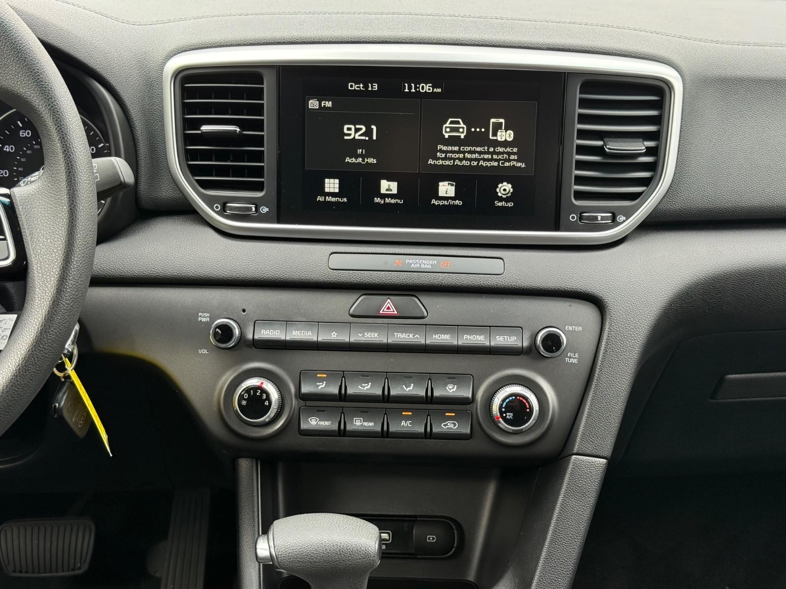 Kia Sportage Vehicle Image 12