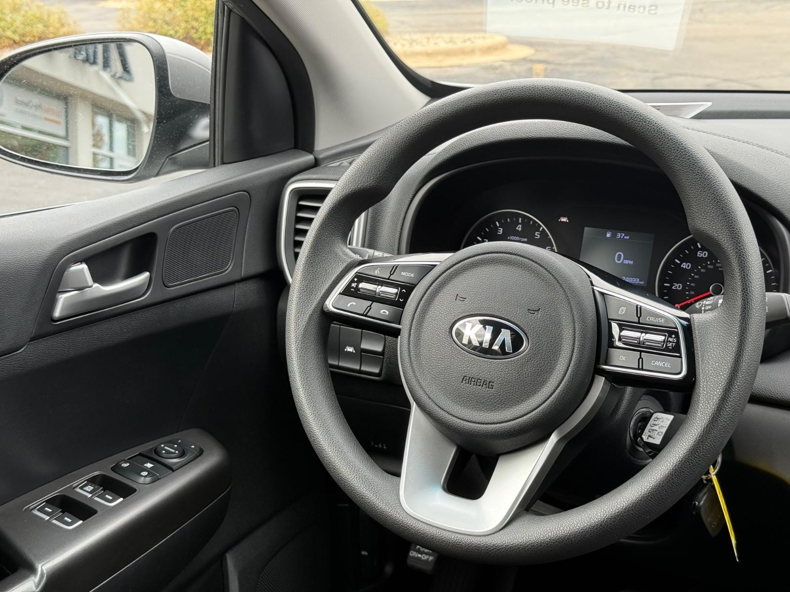 Kia Sportage Vehicle Image 14