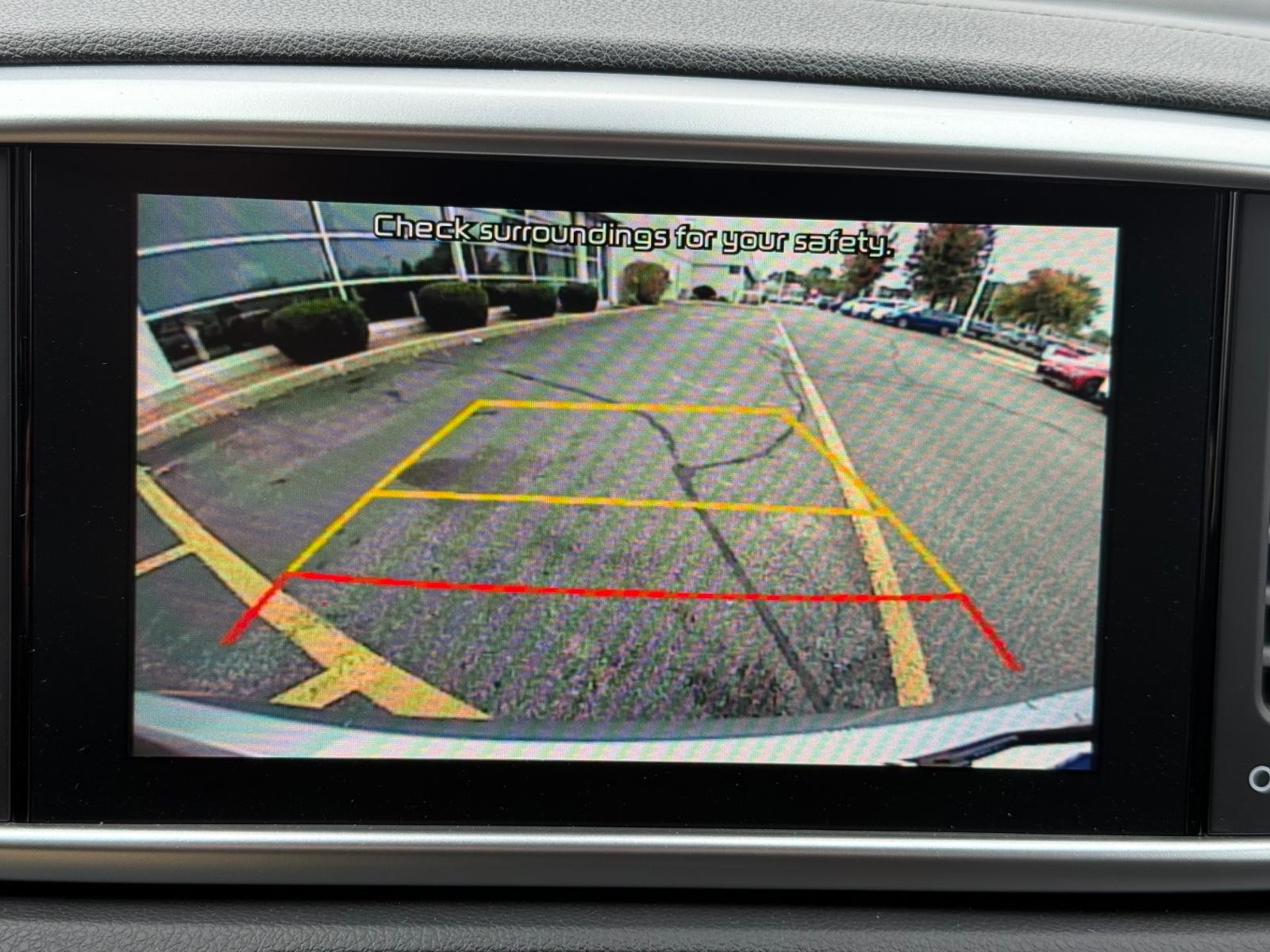 Kia Sportage Vehicle Image 19