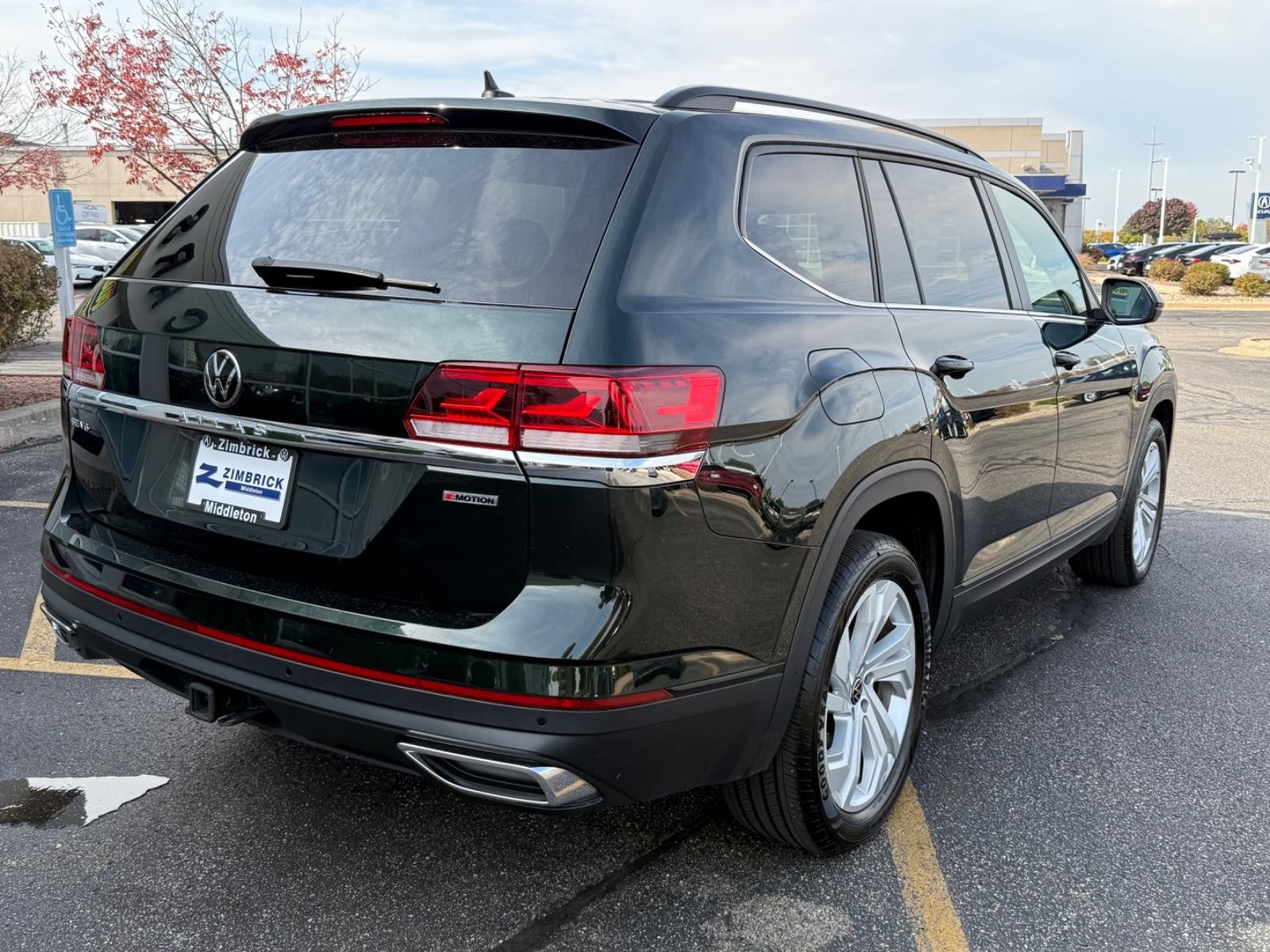 Volkswagen Atlas Vehicle Image 03