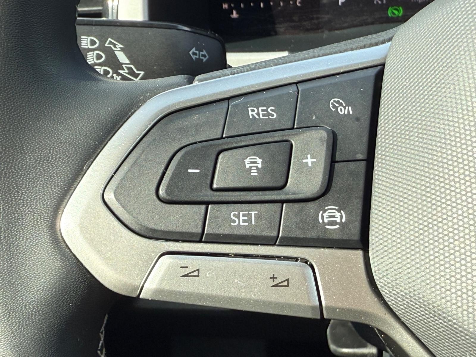 Volkswagen Atlas Vehicle Image 17