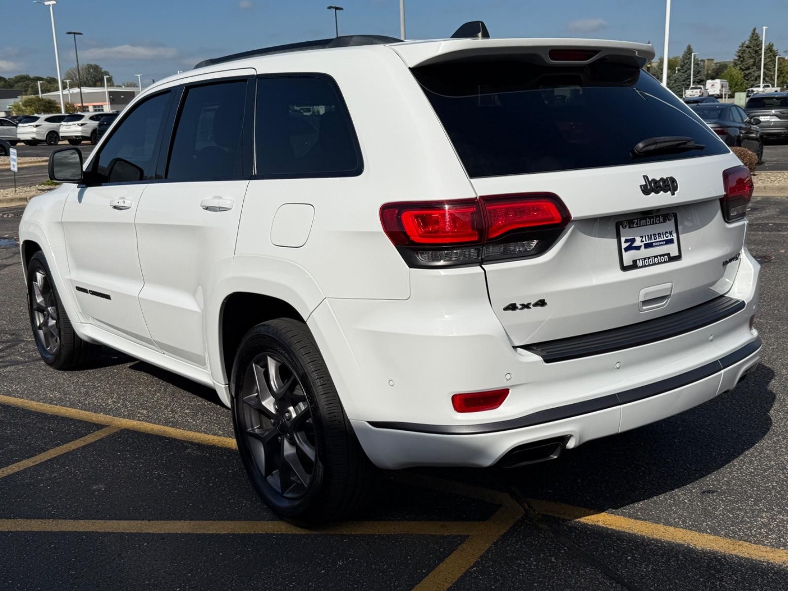 Jeep Grand Cherokee Vehicle Image 06