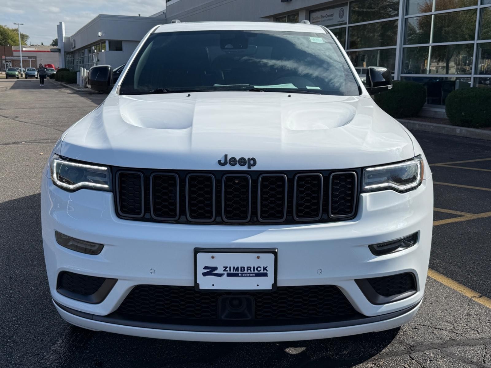 Jeep Grand Cherokee Vehicle Image 09