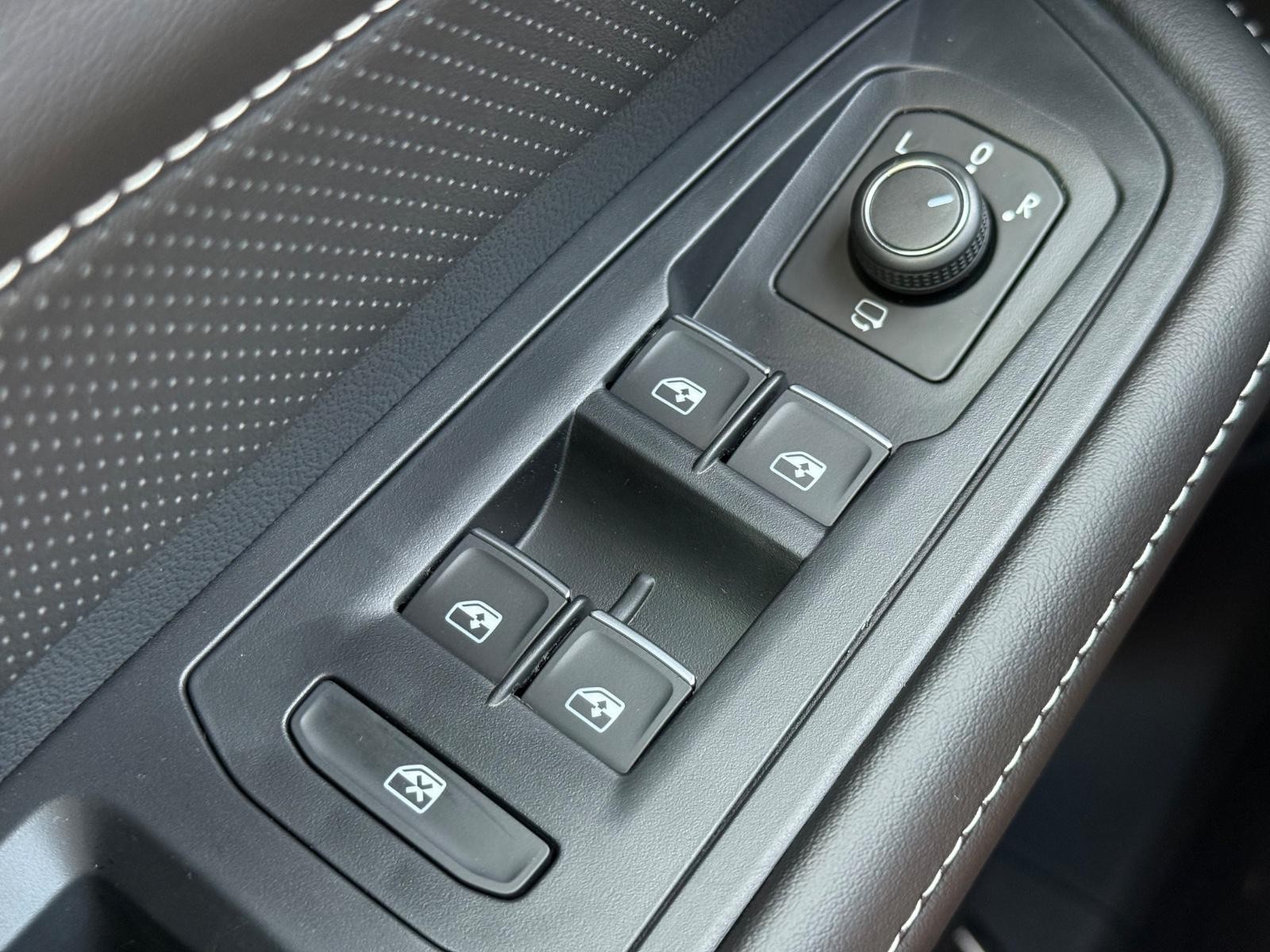 Volkswagen Atlas Vehicle Image 16