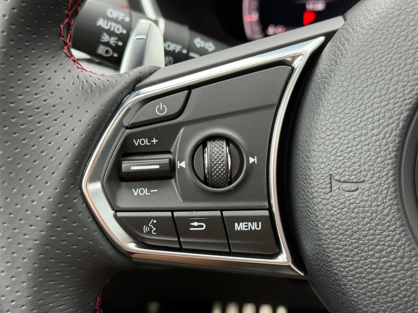 Acura MDX Vehicle Image 12