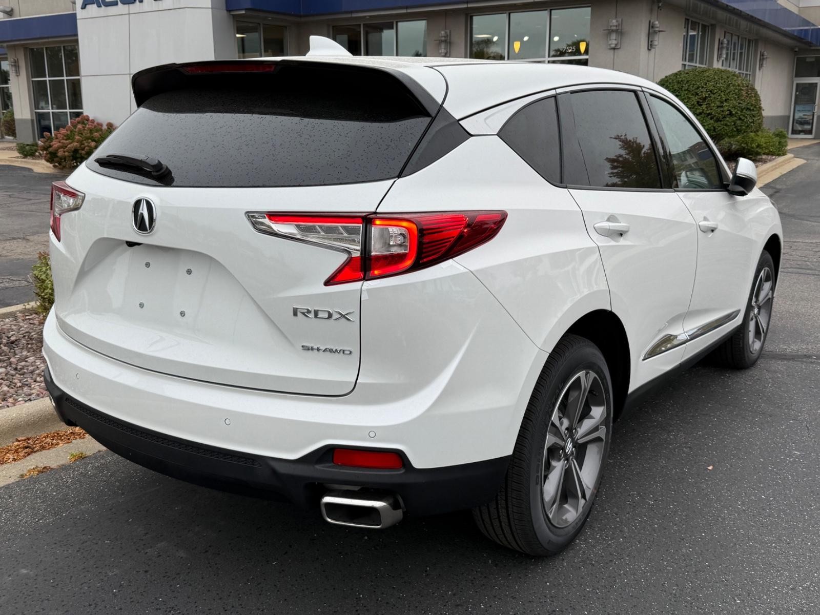 Acura RDX Vehicle Image 03